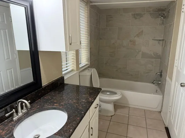 Single Family Residence For Rent in Dallas County , 6918 LA MANGA Drive, Dallas, Texas 75248, 4 Bedroom, 3 Bathroom, 2 Garage spaces, 2,750 Sqft, built in 1976, mls#21408891, Real Estate Agent in Dallas, Homes For Rent in Dallas county, Homes For Rent in Dallas, Realtor in Dallas Texas, Real Estate Brokerage Independent Realty Texas, Luminita Cordes Realtor