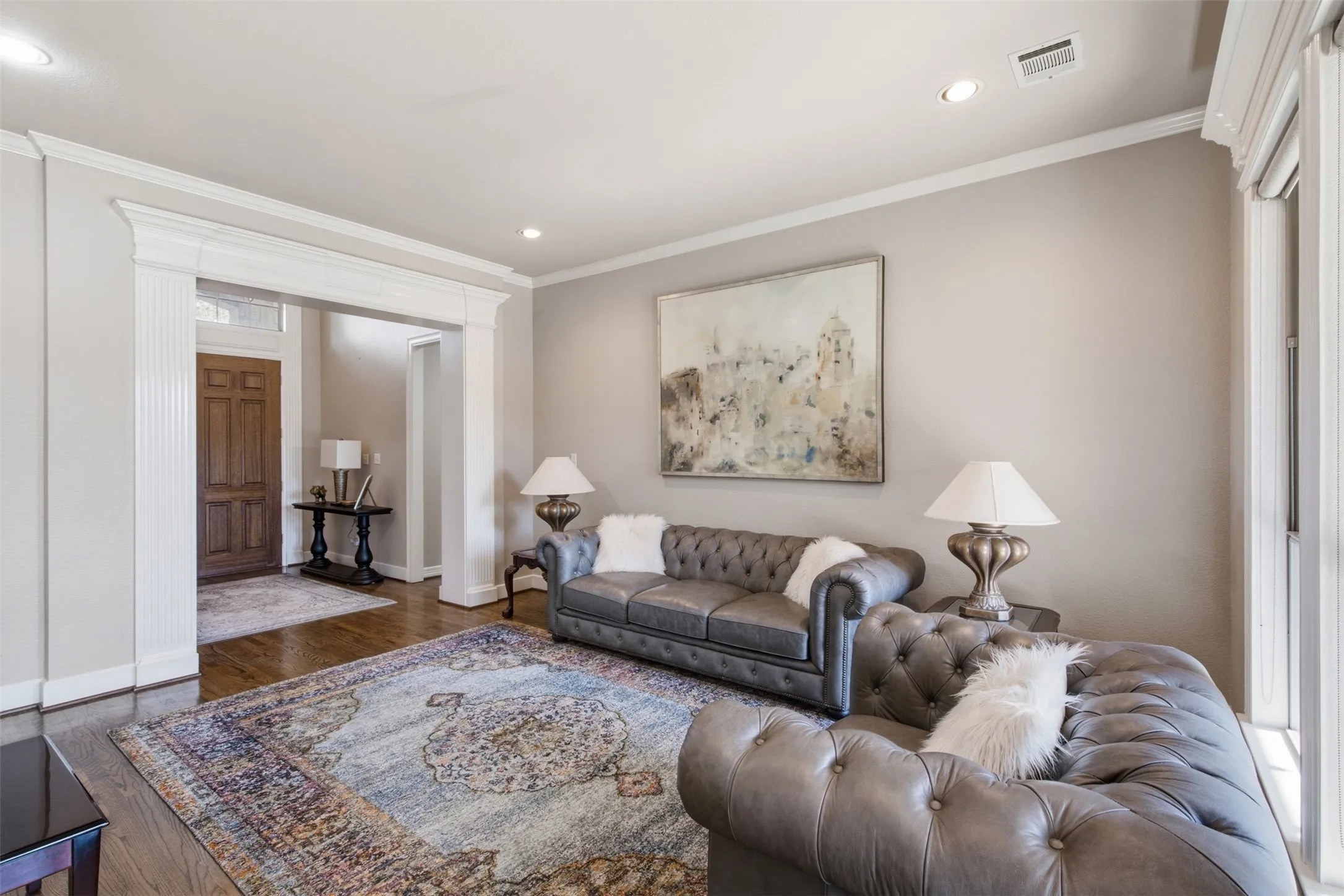 Single Family Residence For Sale in Tarrant County , 9204 Hailey Court, North Richland Hills, Texas 76182, 5 Bedroom, 3 Bathroom, 3 Garage spaces, 4,450 Sqft, built in 2004, mls#21408871, Real Estate Agent in North Richland Hills, Homes For Sale in Tarrant county, Homes For Sale in North Richland Hills, Realtor in North Richland Hills Texas, Real Estate Brokerage Independent Realty Texas, Luminita Cordes Realtor