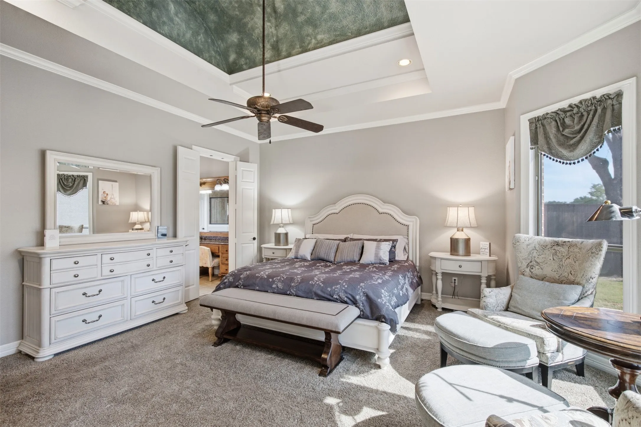 Single Family Residence For Sale in Tarrant County , 9204 Hailey Court, North Richland Hills, Texas 76182, 5 Bedroom, 3 Bathroom, 3 Garage spaces, 4,450 Sqft, built in 2004, mls#21408871, Real Estate Agent in North Richland Hills, Homes For Sale in Tarrant county, Homes For Sale in North Richland Hills, Realtor in North Richland Hills Texas, Real Estate Brokerage Independent Realty Texas, Luminita Cordes Realtor