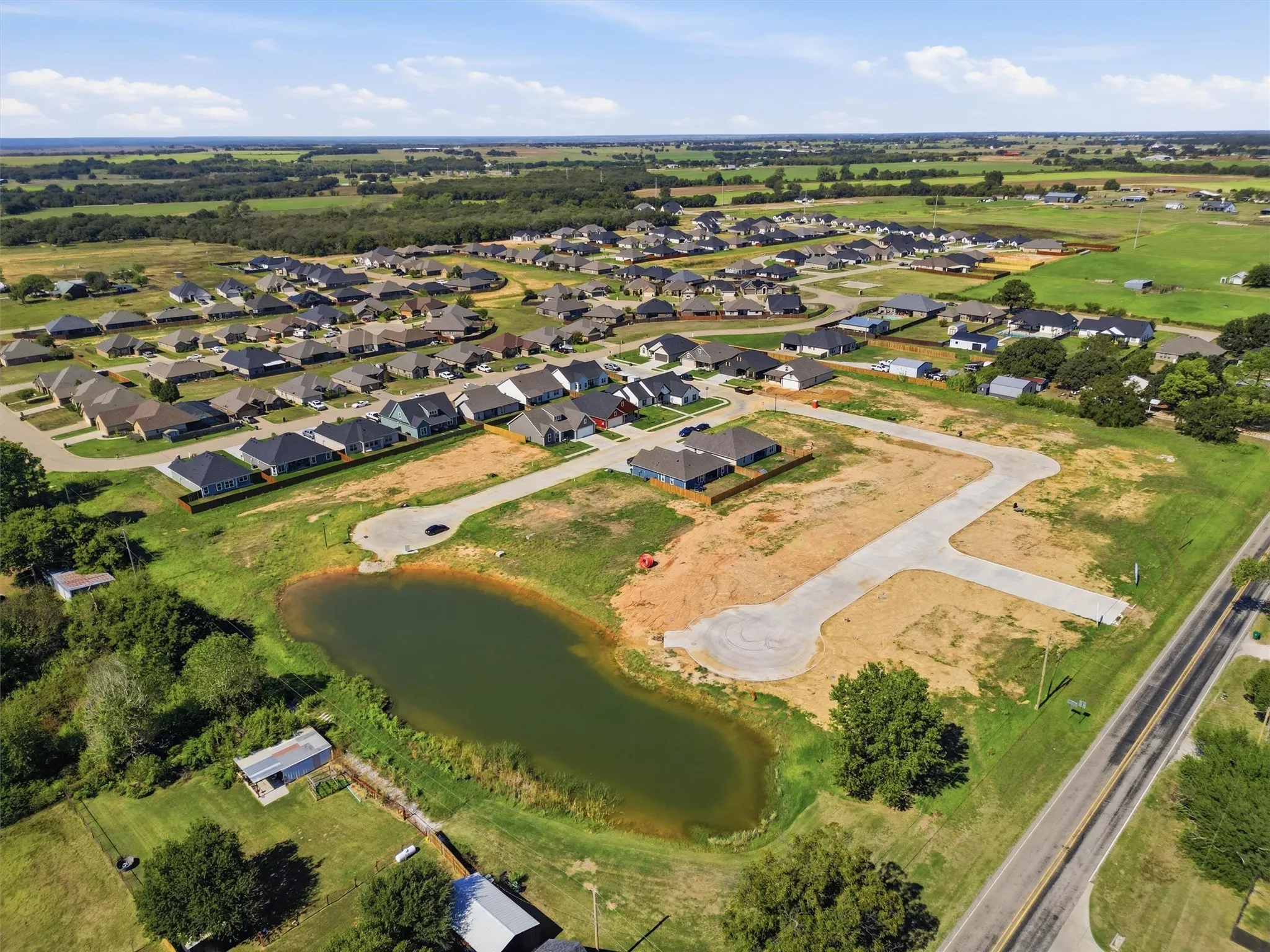 Single Family Residence For Sale in Hood County , 804 Lavender Court, Tolar, Texas 76476, 3 Bedroom, 2 Bathroom, 2 Garage spaces, 1,629 Sqft, built in 2026, mls#21391731, Real Estate Agent in Tolar, Homes For Sale in Hood county, Homes For Sale in Tolar, Realtor in Tolar Texas, Real Estate Brokerage Independent Realty Texas, Luminita Cordes Realtor
