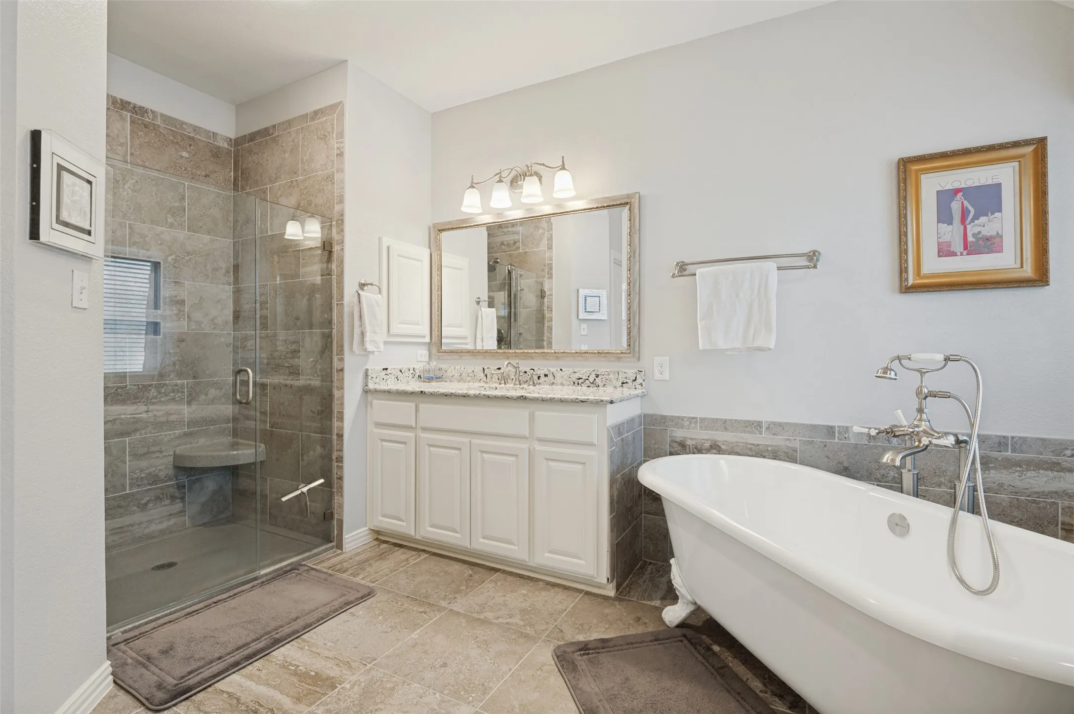 Single Family Residence For Sale in Tarrant County , 2323 Everton Drive, Arlington, Texas 76001, 4 Bedroom, 4 Bathroom, 2 Garage spaces, 3,626 Sqft, built in 2001, mls#21408846, Real Estate Agent in Arlington, Homes For Sale in Tarrant county, Homes For Sale in Arlington, Realtor in Arlington Texas, Real Estate Brokerage Independent Realty Texas, Luminita Cordes Realtor