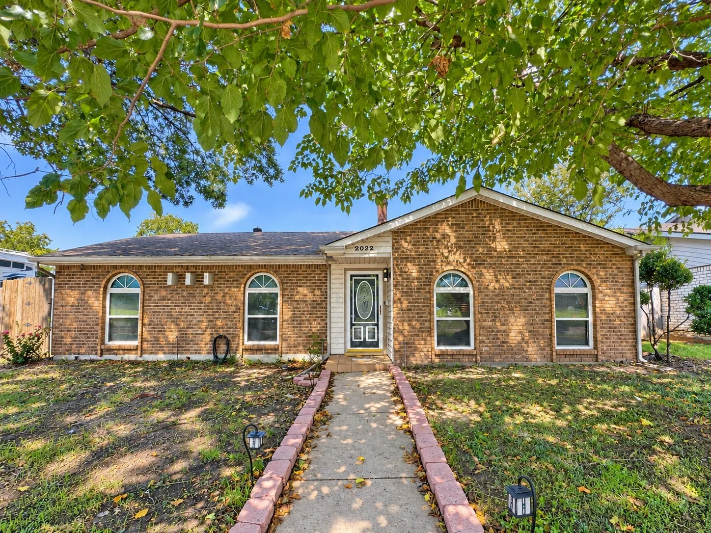 Single Family Residence For Sale