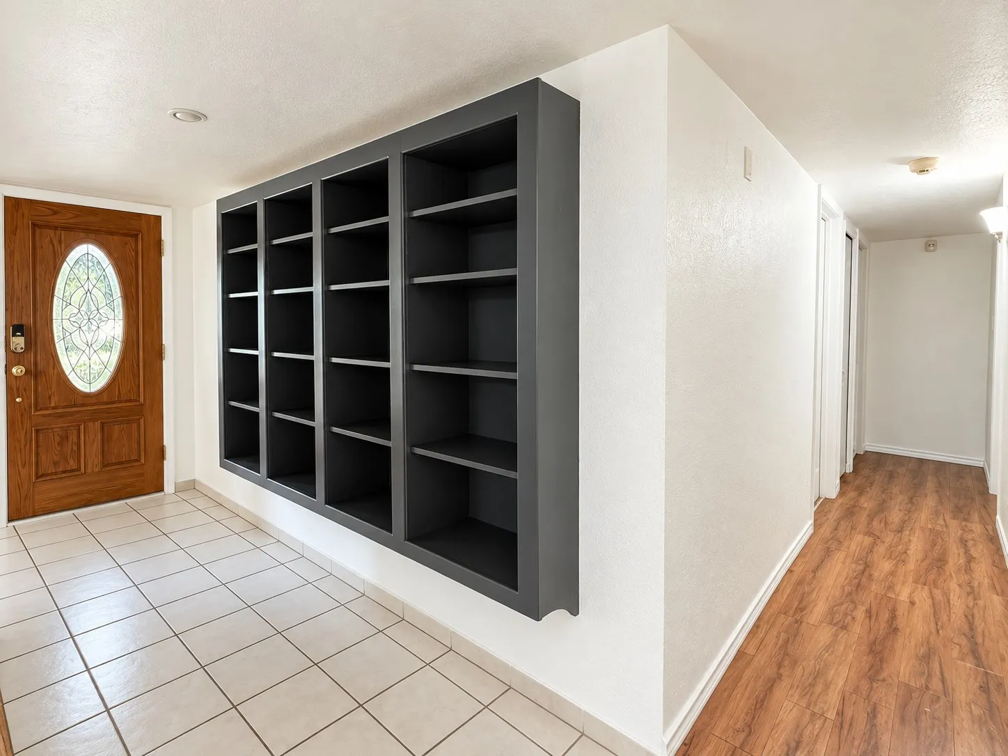 Single Family Residence For Sale in Dallas County , 2022 Montana Trail, Grand Prairie, Texas 75052, 3 Bedroom, 2 Bathroom, 2 Garage spaces, 1,708 Sqft, built in 1979, mls#21406964, Real Estate Agent in Grand Prairie, Homes For Sale in Dallas county, Homes For Sale in Grand Prairie, Realtor in Grand Prairie Texas, Real Estate Brokerage Independent Realty Texas, Luminita Cordes Realtor