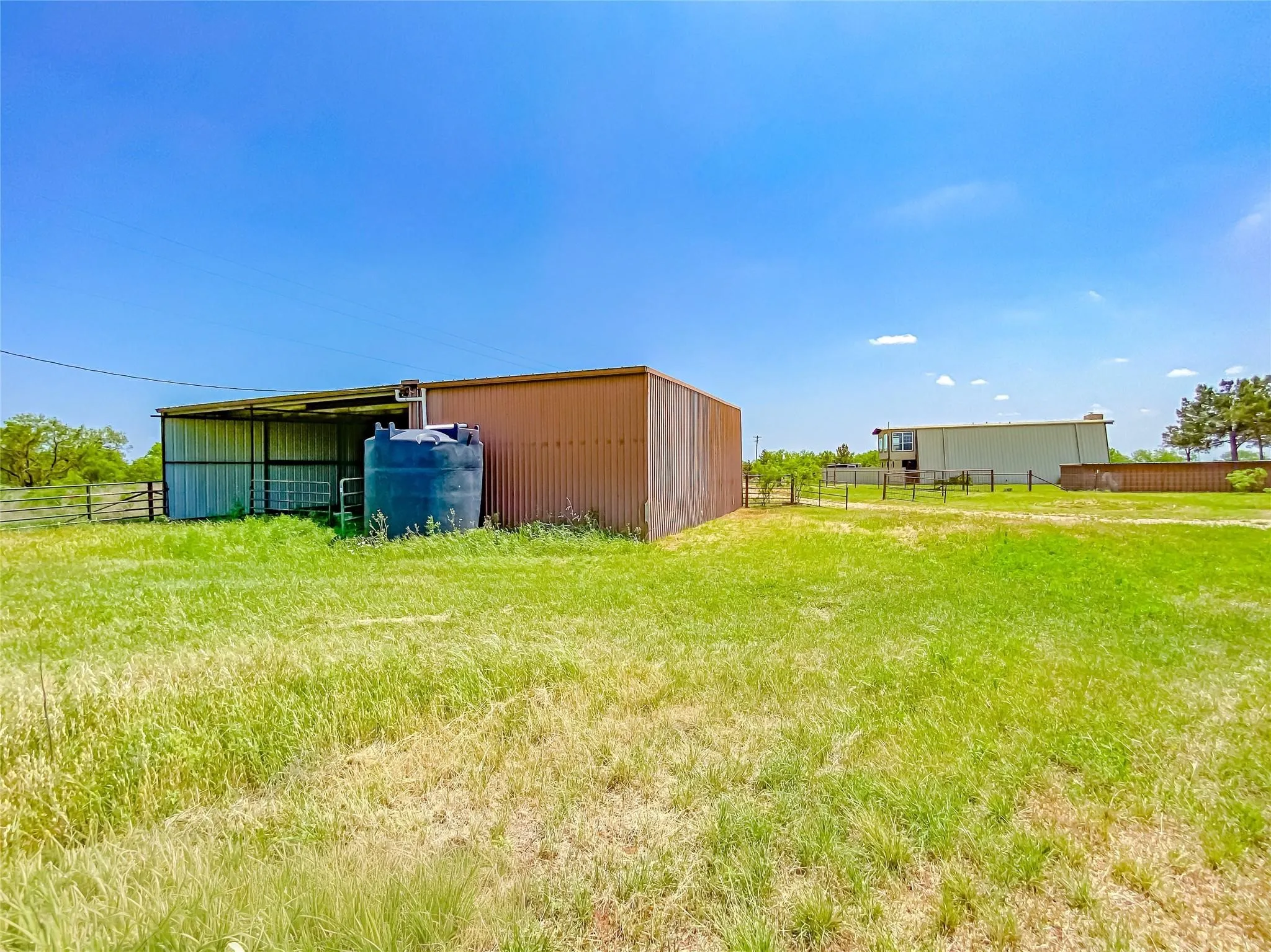 Farm For Sale in Taylor County , 2302 County Road 131, Tuscola, Texas 79562, 4 Bedroom, 2 Bathroom, 2 Garage spaces, 2,464 Sqft, built in 1983, mls#21408090, Real Estate Agent in Tuscola, Homes For Sale in Taylor county, Homes For Sale in Tuscola, Realtor in Tuscola Texas, Real Estate Brokerage Independent Realty Texas, Luminita Cordes Realtor