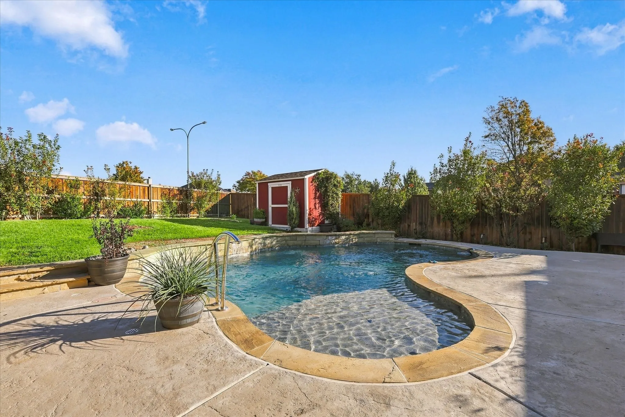 Single Family Residence For Sale in Denton County , 4029 Burwood Drive, Fort Worth, Texas 76262, 4 Bedroom, 2 Bathroom, 2 Garage spaces, 2,267 Sqft, built in 2007, mls#21402936, Real Estate Agent in Fort Worth, Homes For Sale in Denton county, Homes For Sale in Fort Worth, Realtor in Fort Worth Texas, Real Estate Brokerage Independent Realty Texas, Luminita Cordes Realtor