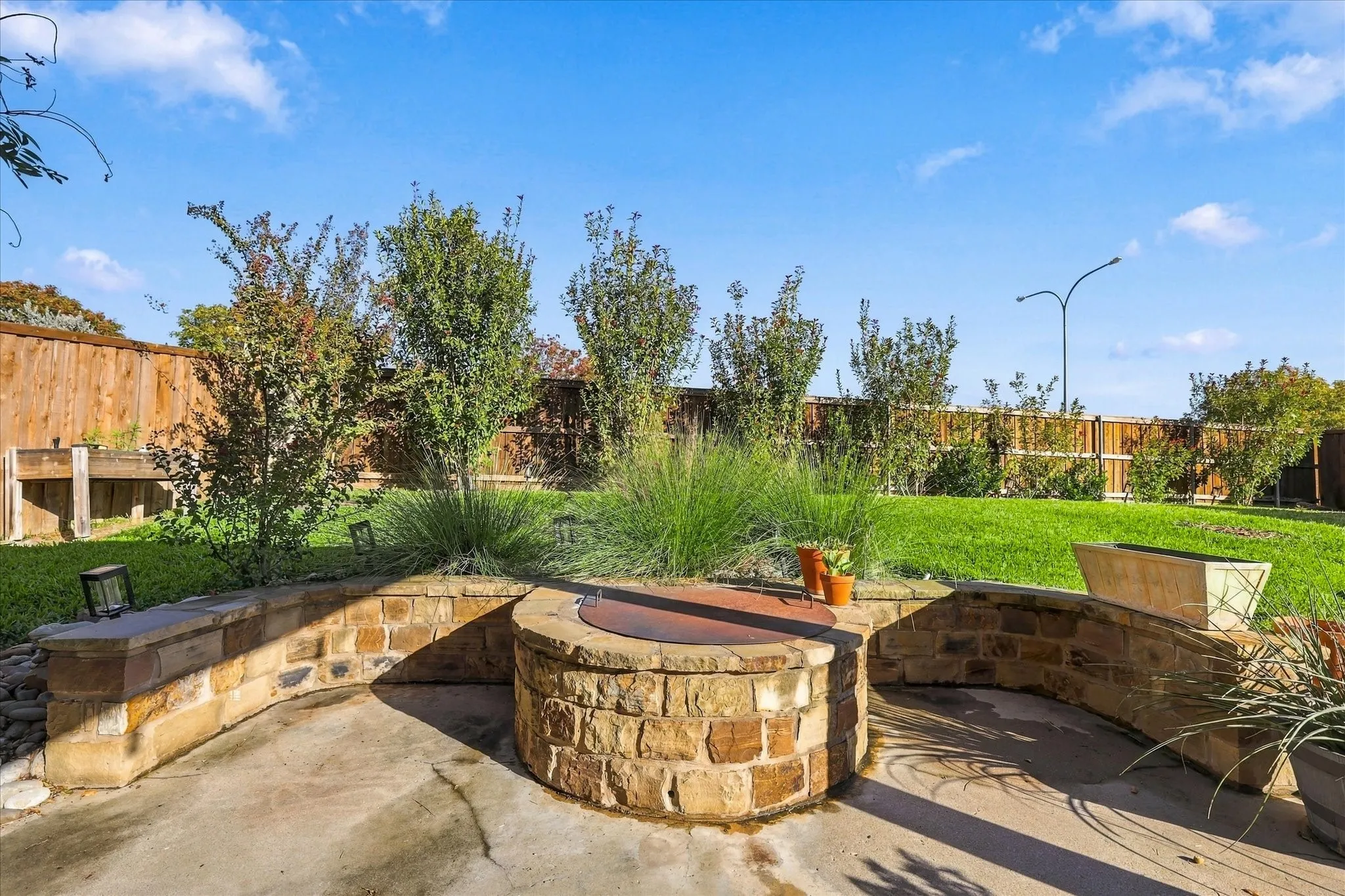 Single Family Residence For Sale in Denton County , 4029 Burwood Drive, Fort Worth, Texas 76262, 4 Bedroom, 2 Bathroom, 2 Garage spaces, 2,267 Sqft, built in 2007, mls#21402936, Real Estate Agent in Fort Worth, Homes For Sale in Denton county, Homes For Sale in Fort Worth, Realtor in Fort Worth Texas, Real Estate Brokerage Independent Realty Texas, Luminita Cordes Realtor