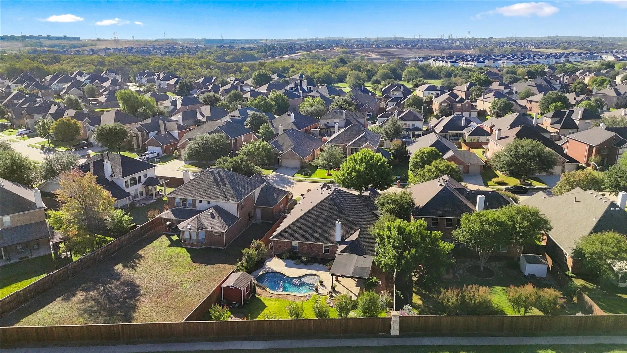 Single Family Residence For Sale in Denton County , 4029 Burwood Drive, Fort Worth, Texas 76262, 4 Bedroom, 2 Bathroom, 2 Garage spaces, 2,267 Sqft, built in 2007, mls#21402936, Real Estate Agent in Fort Worth, Homes For Sale in Denton county, Homes For Sale in Fort Worth, Realtor in Fort Worth Texas, Real Estate Brokerage Independent Realty Texas, Luminita Cordes Realtor