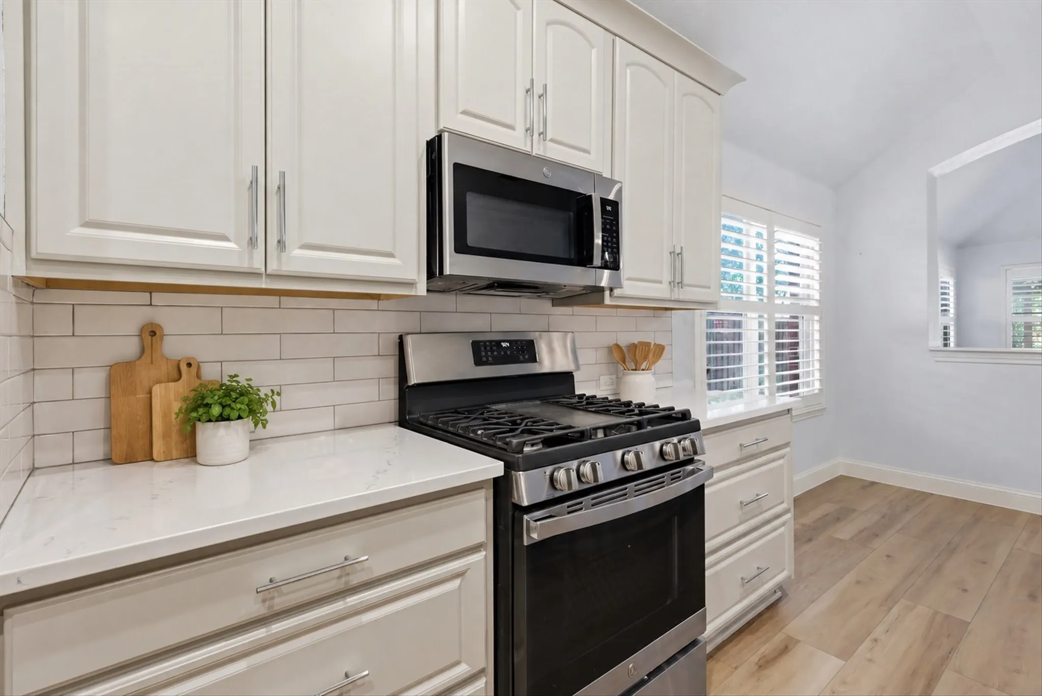 kitchen virtually staged