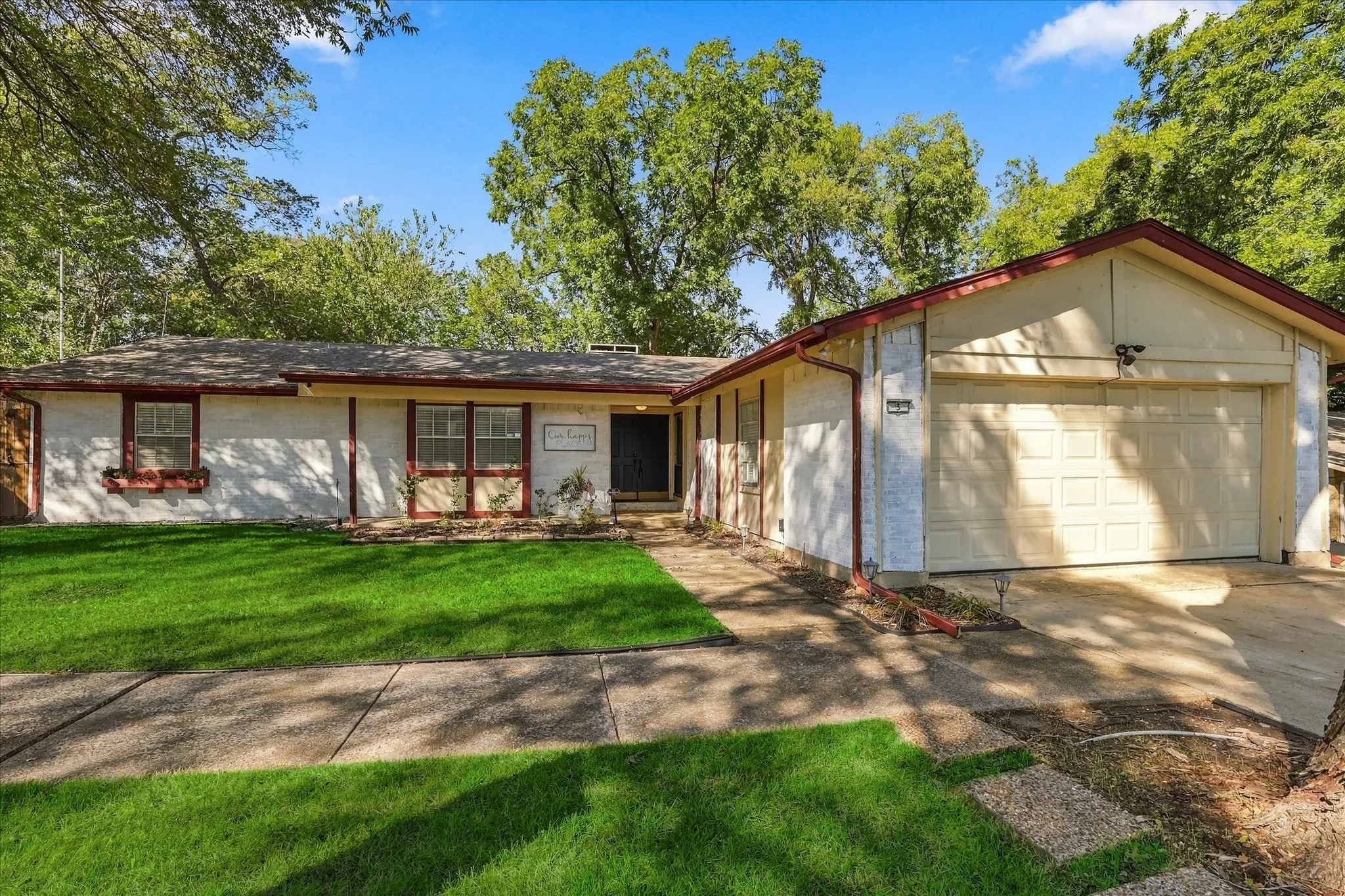 Single Family Residence For Sale