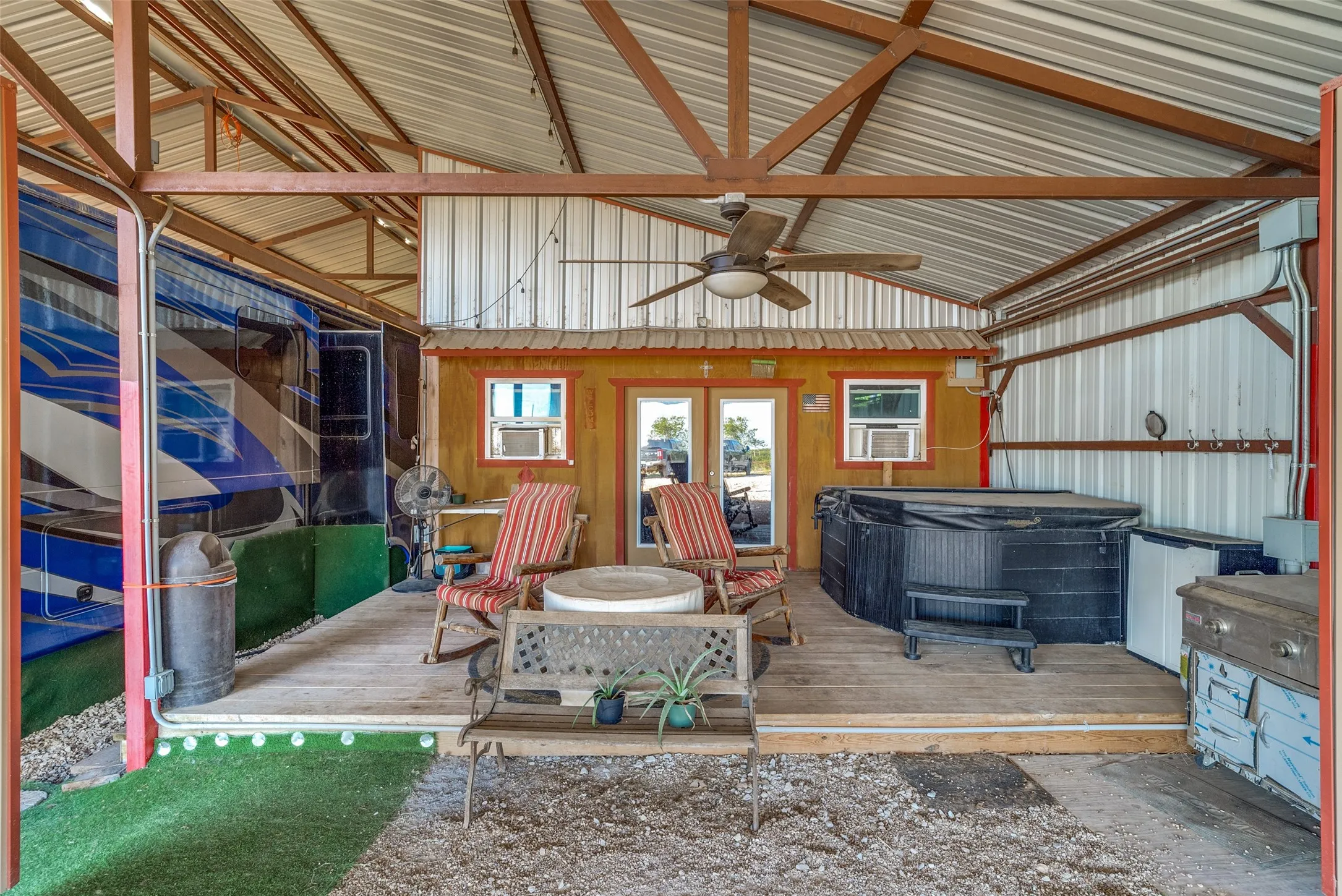 Improved Land For Sale in Wise County , 689 County Road 3737, Bridgeport, Texas 76426, 0, 0, Garage spaces, 0 Sqft, built in 2016, mls#21408916, Real Estate Agent in Bridgeport, Homes For Sale in Wise county, Homes For Sale in Bridgeport, Realtor in Bridgeport Texas, Real Estate Brokerage Independent Realty Texas, Luminita Cordes Realtor