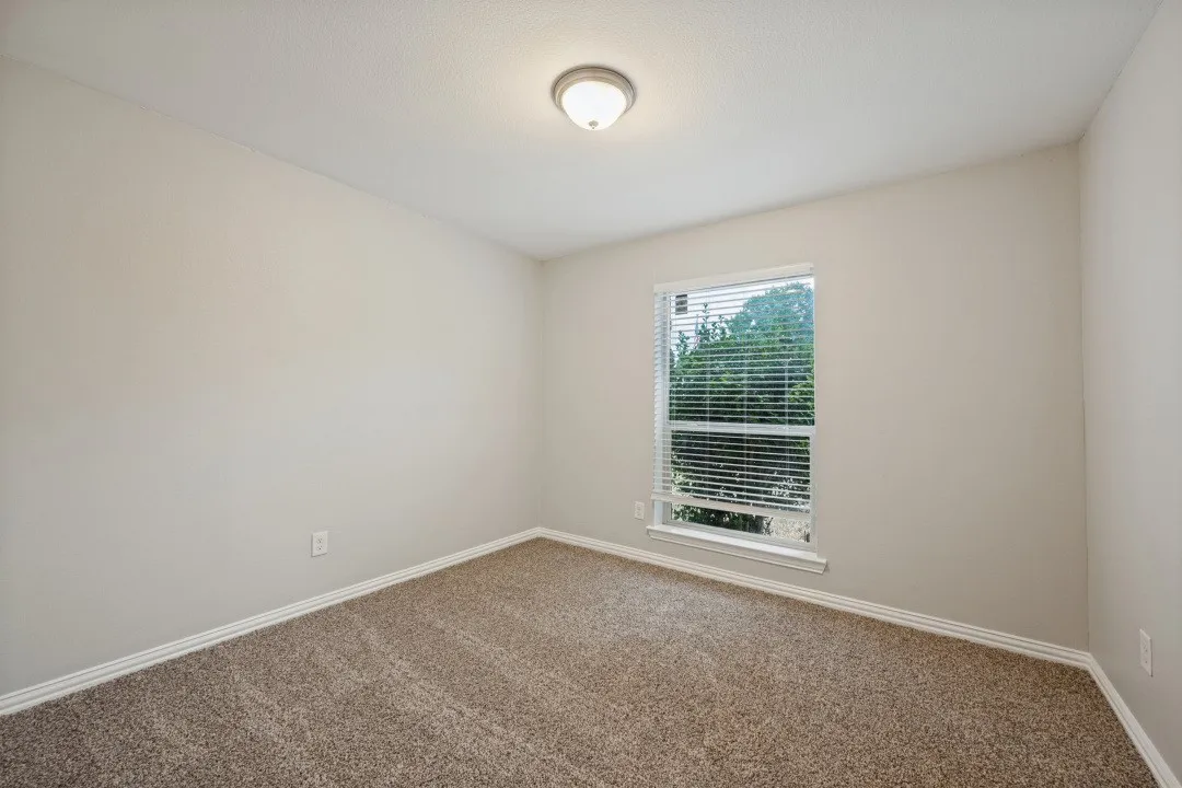 Single Family Residence For Rent in Tarrant County , 5853 Lance Court, Haltom City, Texas 76148, 3 Bedroom, 2 Bathroom, 2 Garage spaces, 1,398 Sqft, built in 1973, mls#21405264, Real Estate Agent in Haltom City, Homes For Rent in Tarrant county, Homes For Rent in Haltom City, Realtor in Haltom City Texas, Real Estate Brokerage Independent Realty Texas, Luminita Cordes Realtor