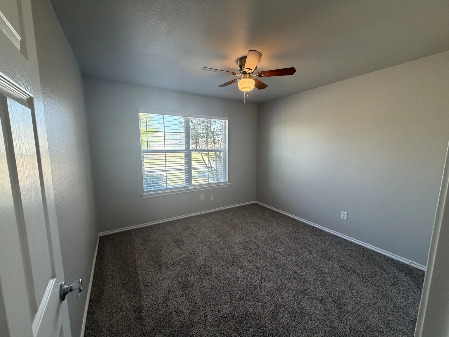 Single Family Residence For Sale in Kaufman County , 105 Freedom Trail, Forney, Texas 75126, 3 Bedroom, 2 Bathroom, 2 Garage spaces, 2,258 Sqft, built in 2006, mls#21407340, Real Estate Agent in Forney, Homes For Sale in Kaufman county, Homes For Sale in Forney, Realtor in Forney Texas, Real Estate Brokerage Independent Realty Texas, Luminita Cordes Realtor