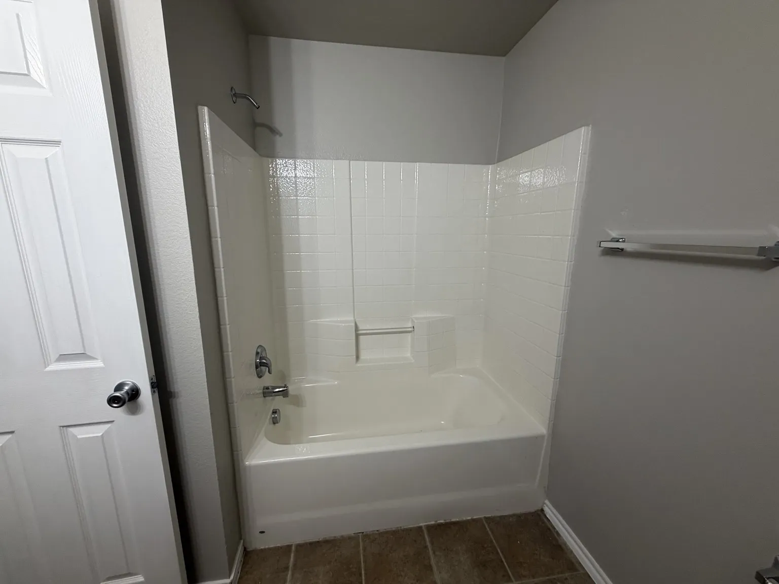 Single Family Residence For Sale in Kaufman County , 105 Freedom Trail, Forney, Texas 75126, 3 Bedroom, 2 Bathroom, 2 Garage spaces, 2,258 Sqft, built in 2006, mls#21407340, Real Estate Agent in Forney, Homes For Sale in Kaufman county, Homes For Sale in Forney, Realtor in Forney Texas, Real Estate Brokerage Independent Realty Texas, Luminita Cordes Realtor