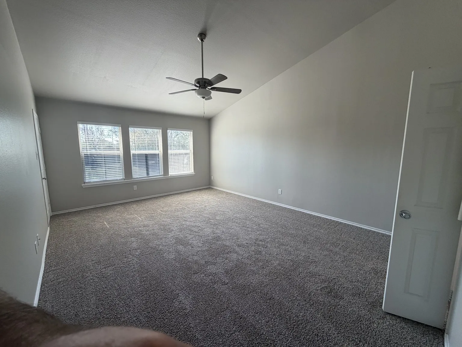 Single Family Residence For Sale in Kaufman County , 105 Freedom Trail, Forney, Texas 75126, 3 Bedroom, 2 Bathroom, 2 Garage spaces, 2,258 Sqft, built in 2006, mls#21407340, Real Estate Agent in Forney, Homes For Sale in Kaufman county, Homes For Sale in Forney, Realtor in Forney Texas, Real Estate Brokerage Independent Realty Texas, Luminita Cordes Realtor