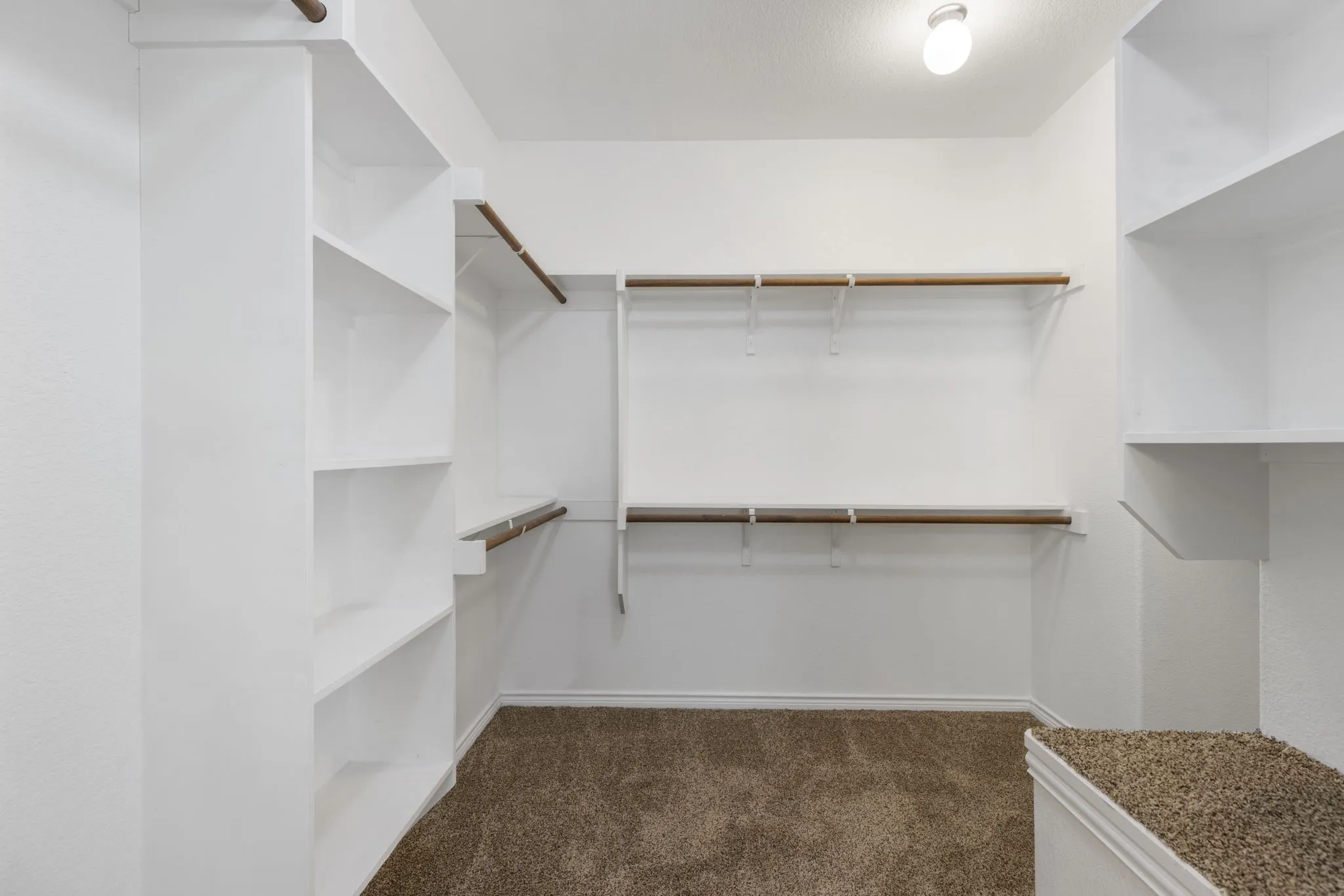 Townhouse For Rent in Collin County , 8812 Papa Trail, Mc Kinney, Texas 75070, 4 Bedroom, 3 Bathroom, 2 Garage spaces, 2,444 Sqft, built in 2011, mls#21407438, Real Estate Agent in Mc Kinney, Homes For Rent in Collin county, Homes For Rent in Mc Kinney, Realtor in Mc Kinney Texas, Real Estate Brokerage Independent Realty Texas, Luminita Cordes Realtor