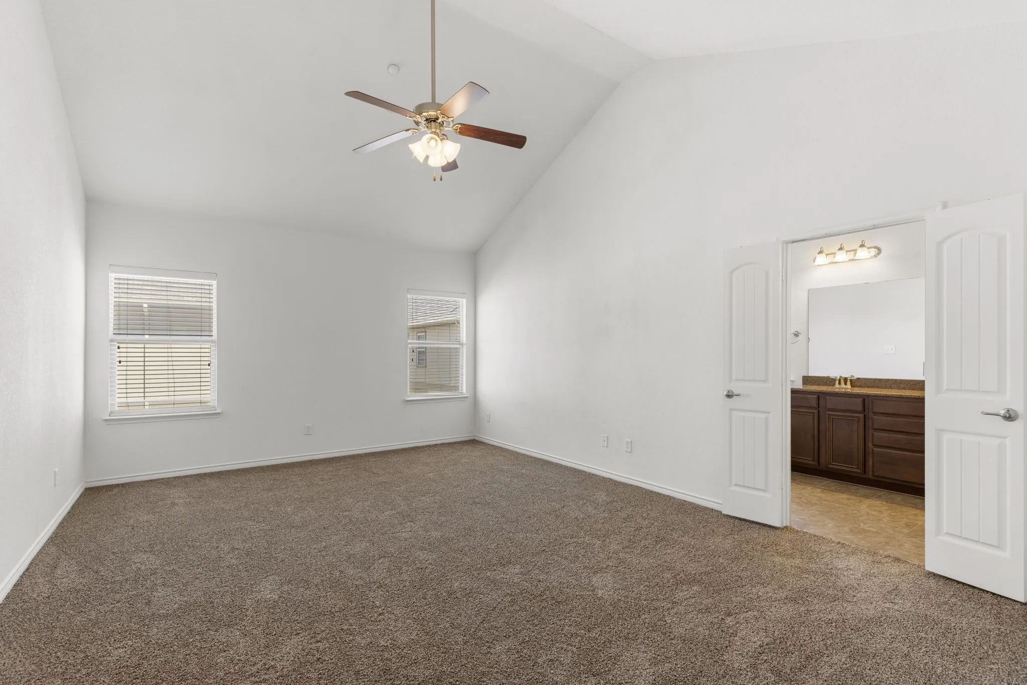 Townhouse For Rent in Collin County , 8812 Papa Trail, Mc Kinney, Texas 75070, 4 Bedroom, 3 Bathroom, 2 Garage spaces, 2,444 Sqft, built in 2011, mls#21407438, Real Estate Agent in Mc Kinney, Homes For Rent in Collin county, Homes For Rent in Mc Kinney, Realtor in Mc Kinney Texas, Real Estate Brokerage Independent Realty Texas, Luminita Cordes Realtor