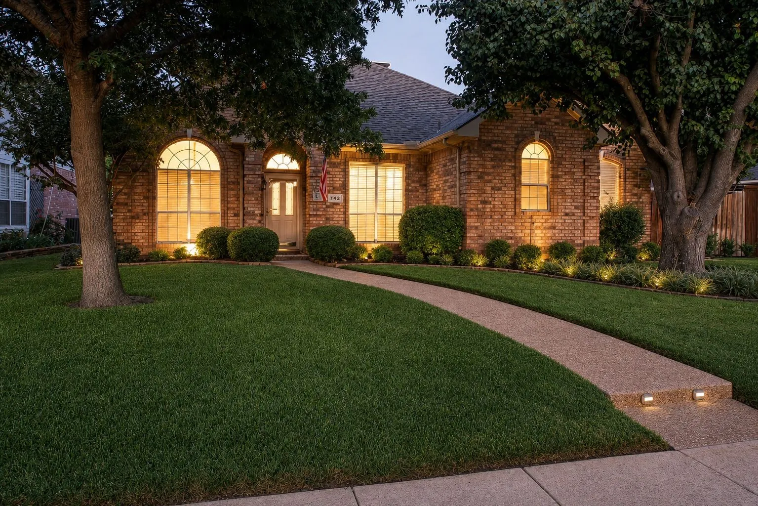 Single Family Residence For Sale in Collin County , 742 Yellowstone Drive, Allen, Texas 75002, 4 Bedroom, 2 Bathroom, 2 Garage spaces, 2,395 Sqft, built in 1998, mls#21408045, Real Estate Agent in Allen, Homes For Sale in Collin county, Homes For Sale in Allen, Realtor in Allen Texas, Real Estate Brokerage Independent Realty Texas, Luminita Cordes Realtor