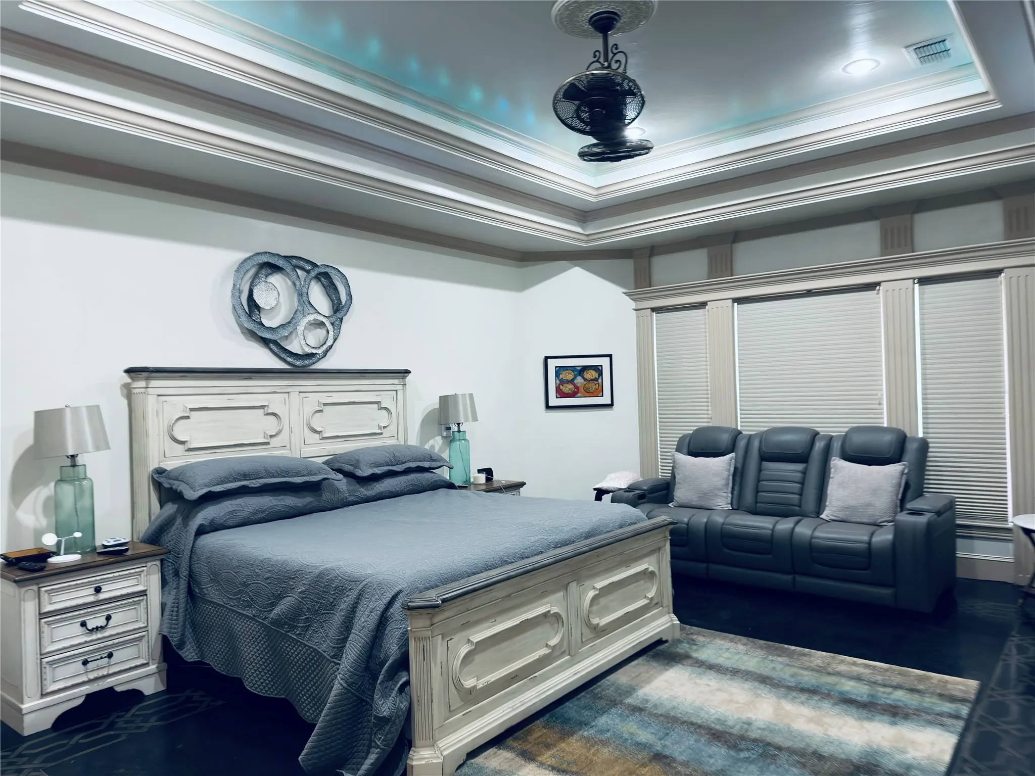 Single Family Residence For Sale in Wood County , 304 County Road 2311, Mineola, Texas 75773, 3 Bedroom, 5 Bathroom, 2 Garage spaces, 3,788 Sqft, built in 2007, mls#21408940, Real Estate Agent in Mineola, Homes For Sale in Wood county, Homes For Sale in Mineola, Realtor in Mineola Texas, Real Estate Brokerage Independent Realty Texas, Luminita Cordes Realtor