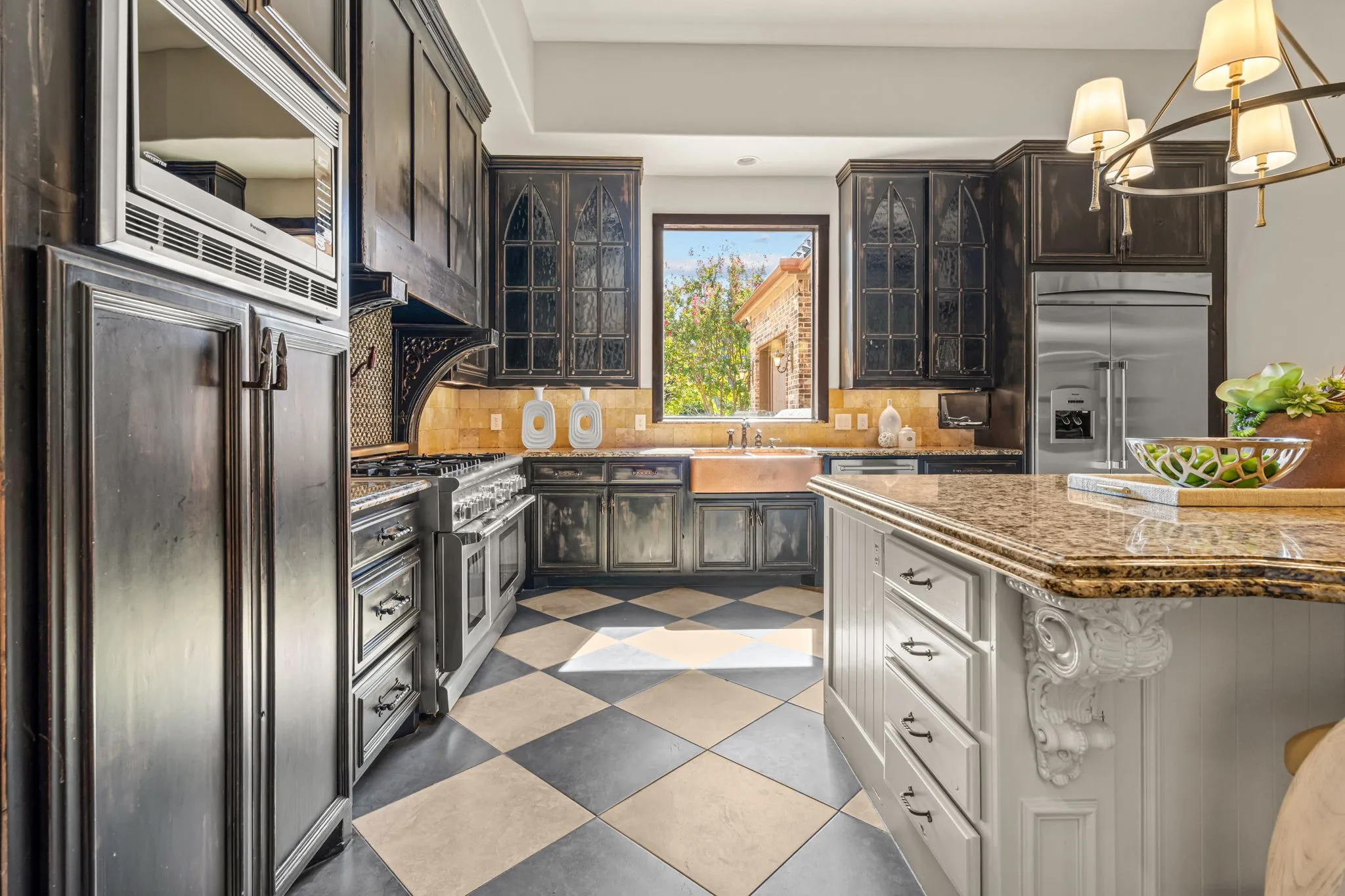 Single Family Residence For Sale in Tarrant County , 1508 Glenmeade Court, Keller, Texas 76262, 6 Bedroom, 8 Bathroom, 4 Garage spaces, 7,386 Sqft, built in 2008, mls#21407113, Real Estate Agent in Keller, Homes For Sale in Tarrant county, Homes For Sale in Keller, Realtor in Keller Texas, Real Estate Brokerage Independent Realty Texas, Luminita Cordes Realtor