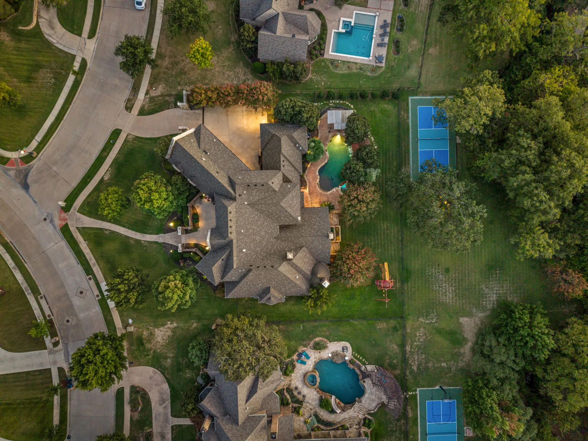 Single Family Residence For Sale in Tarrant County , 1508 Glenmeade Court, Keller, Texas 76262, 6 Bedroom, 8 Bathroom, 4 Garage spaces, 7,386 Sqft, built in 2008, mls#21407113, Real Estate Agent in Keller, Homes For Sale in Tarrant county, Homes For Sale in Keller, Realtor in Keller Texas, Real Estate Brokerage Independent Realty Texas, Luminita Cordes Realtor