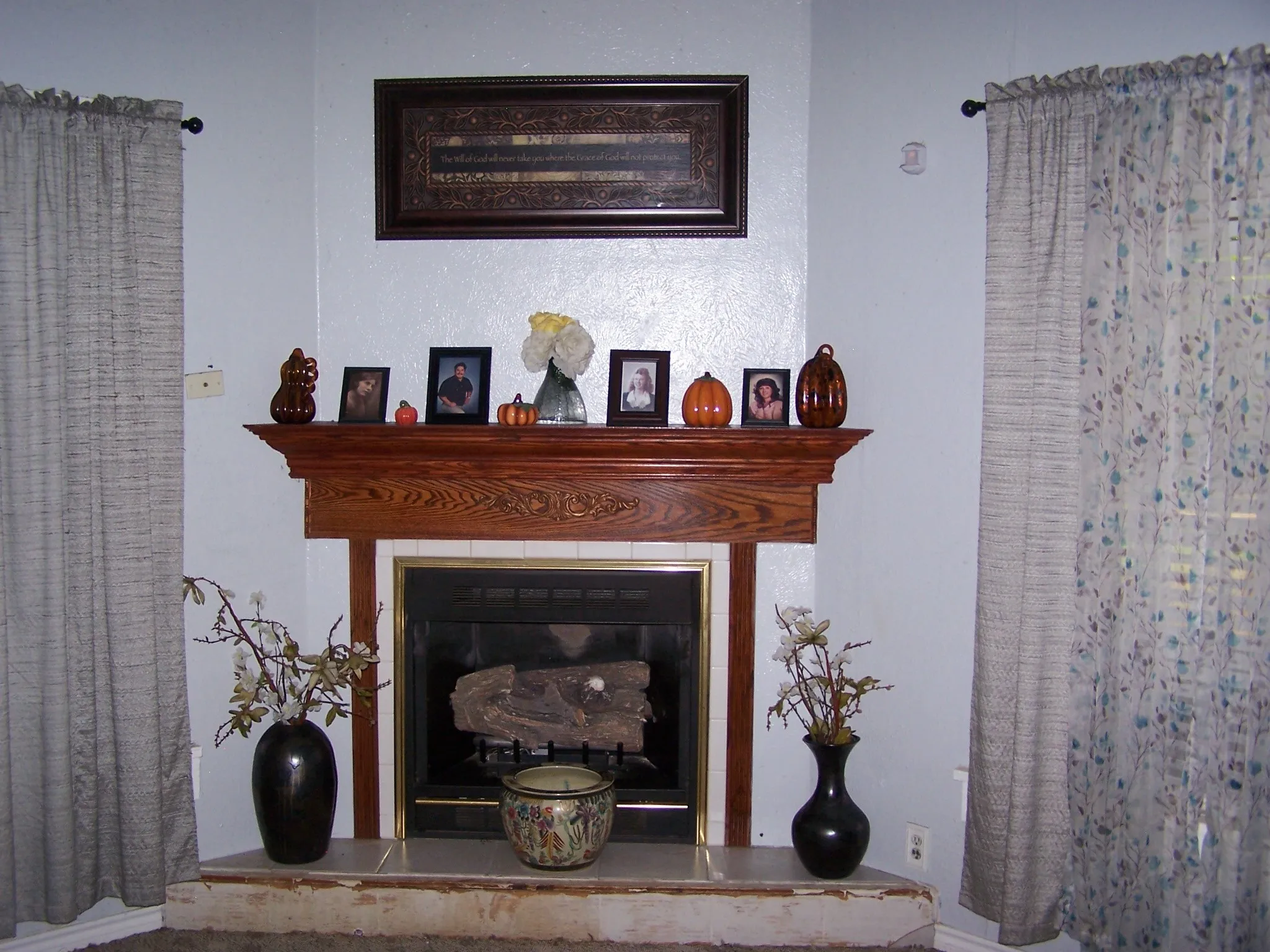 Single Family Residence For Sale in Grayson County , 900 W Washington Street, Sherman, Texas 75092, 4 Bedroom, 3 Bathroom, 2 Garage spaces, 1,658 Sqft, built in 1925, mls#21408897, Real Estate Agent in Sherman, Homes For Sale in Grayson county, Homes For Sale in Sherman, Realtor in Sherman Texas, Real Estate Brokerage Independent Realty Texas, Luminita Cordes Realtor