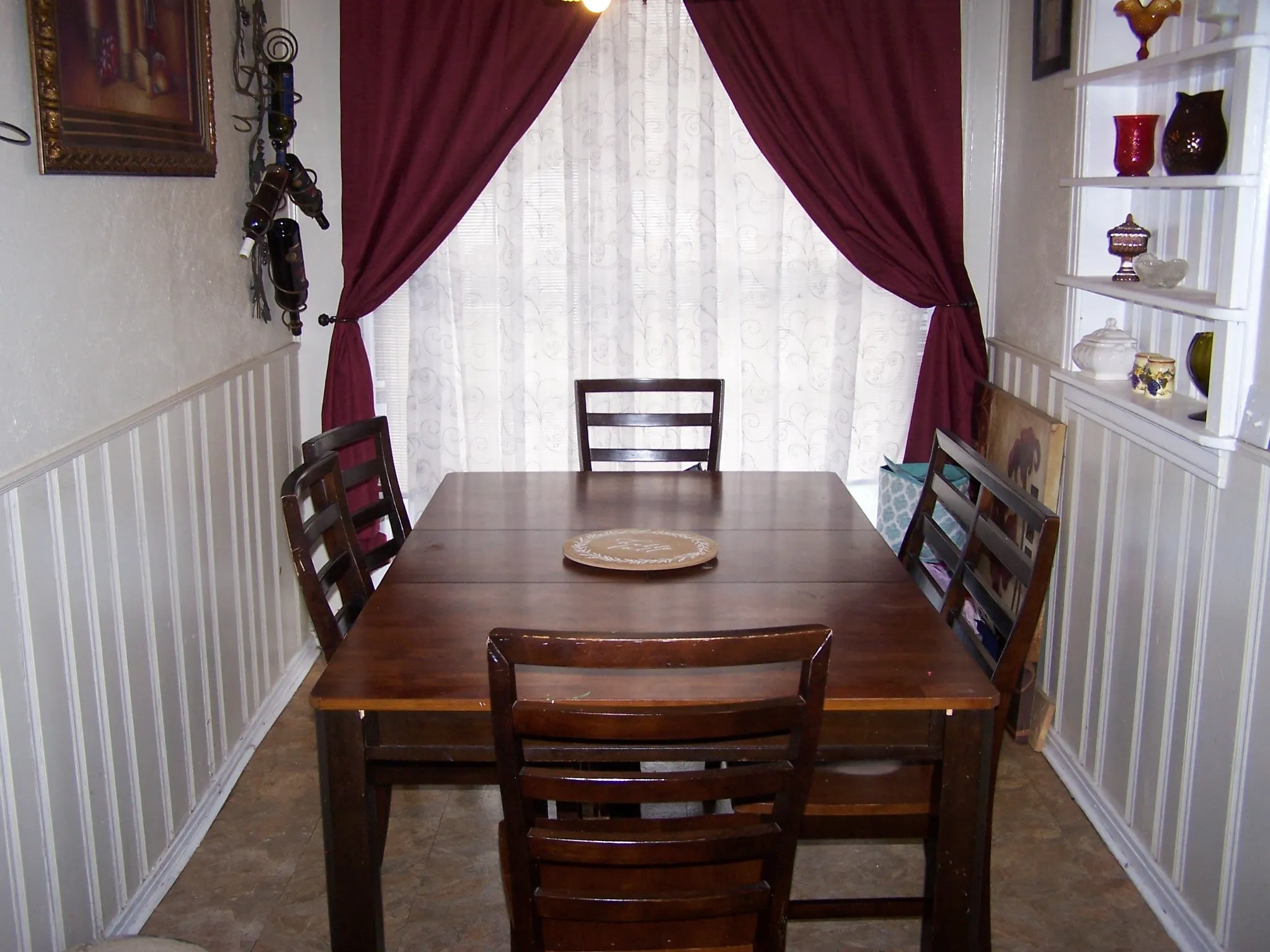 Single Family Residence For Sale in Grayson County , 900 W Washington Street, Sherman, Texas 75092, 4 Bedroom, 3 Bathroom, 2 Garage spaces, 1,658 Sqft, built in 1925, mls#21408897, Real Estate Agent in Sherman, Homes For Sale in Grayson county, Homes For Sale in Sherman, Realtor in Sherman Texas, Real Estate Brokerage Independent Realty Texas, Luminita Cordes Realtor