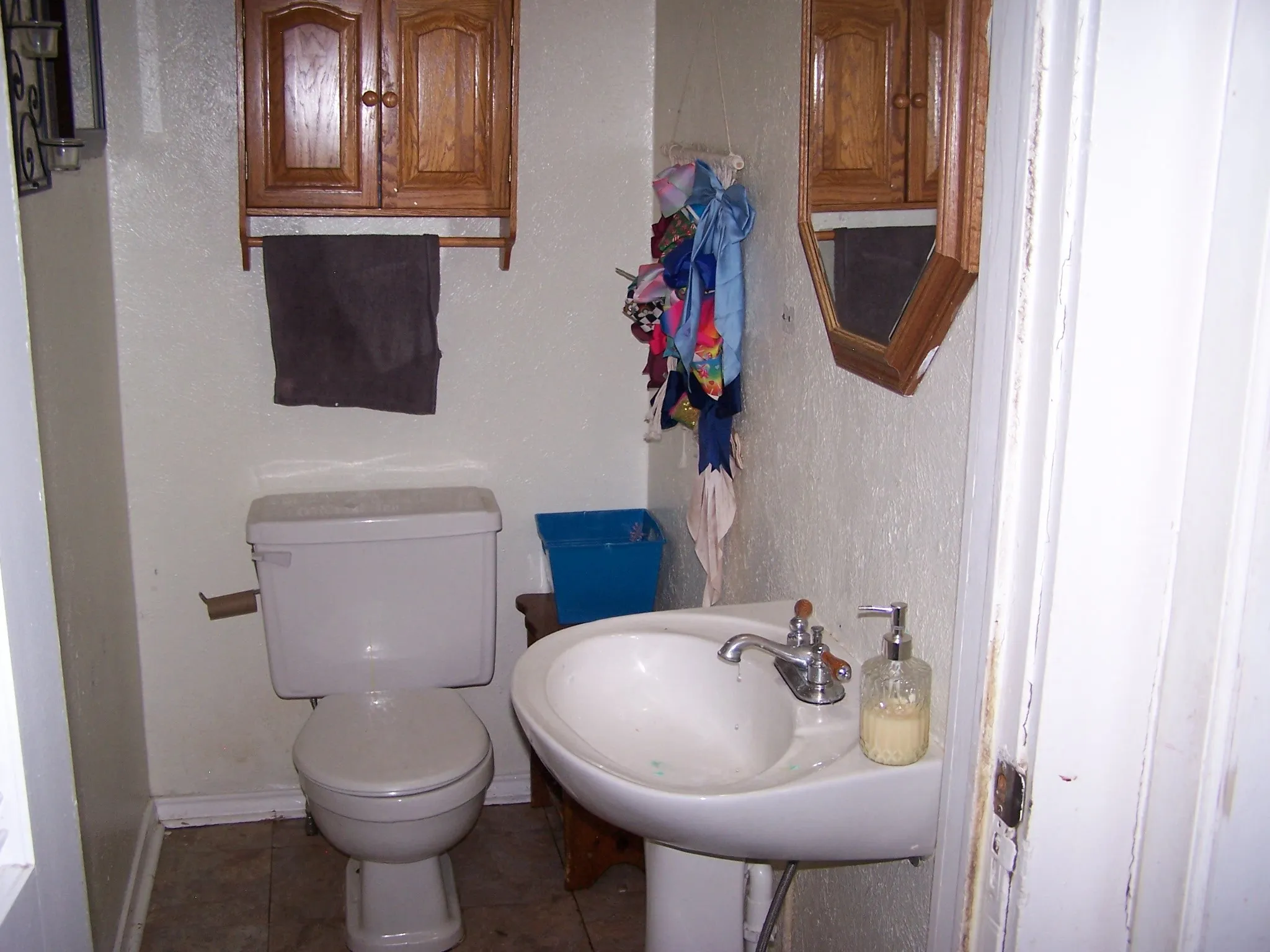Single Family Residence For Sale in Grayson County , 900 W Washington Street, Sherman, Texas 75092, 4 Bedroom, 3 Bathroom, 2 Garage spaces, 1,658 Sqft, built in 1925, mls#21408897, Real Estate Agent in Sherman, Homes For Sale in Grayson county, Homes For Sale in Sherman, Realtor in Sherman Texas, Real Estate Brokerage Independent Realty Texas, Luminita Cordes Realtor