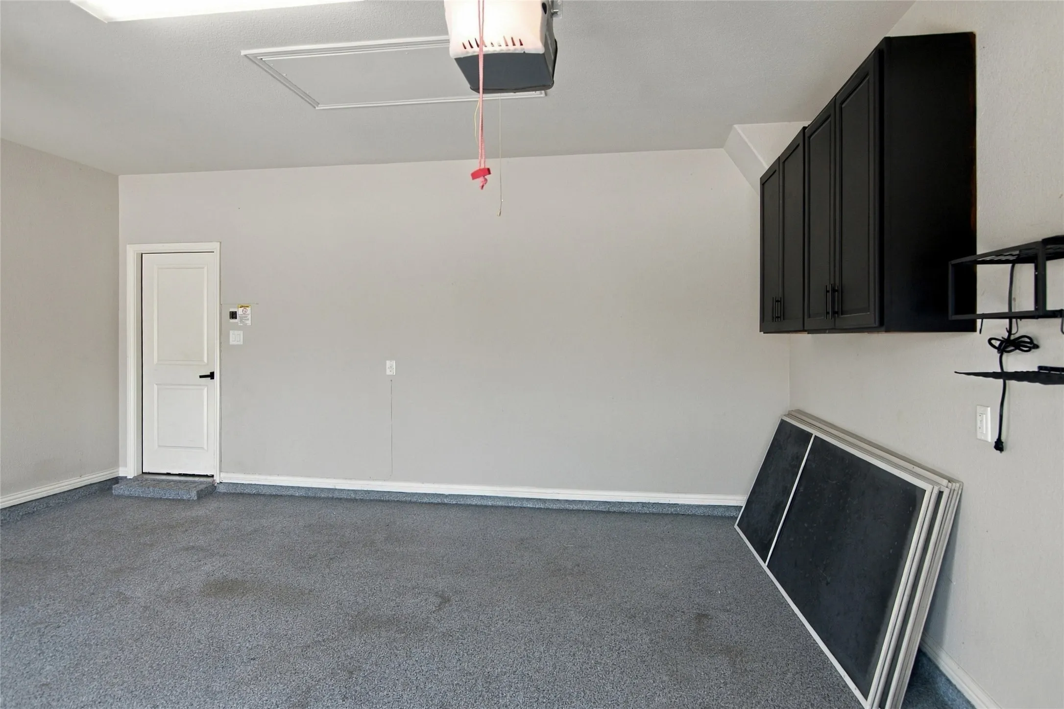 Epoxy garage floors with cabinets