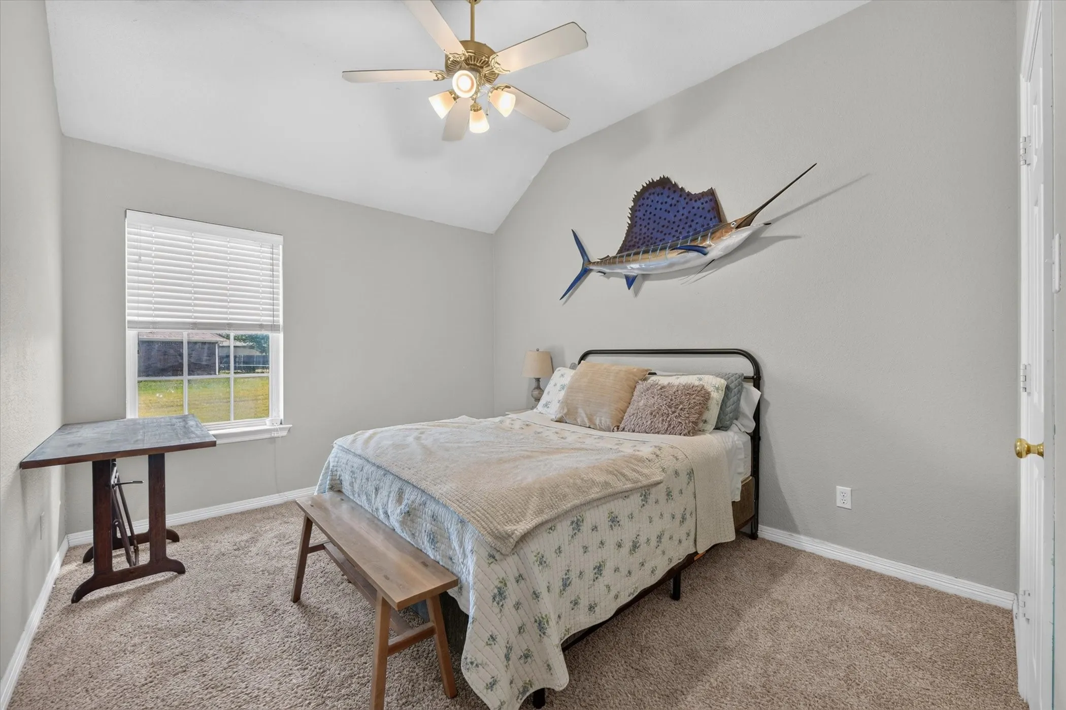 Single Family Residence For Sale in Tarrant County , 11201 Blue Sky Drive, Haslet, Texas 76052, 4 Bedroom, 2 Bathroom, 2 Garage spaces, 2,767 Sqft, built in 2001, mls#21408943, Real Estate Agent in Haslet, Homes For Sale in Tarrant county, Homes For Sale in Haslet, Realtor in Haslet Texas, Real Estate Brokerage Independent Realty Texas, Luminita Cordes Realtor