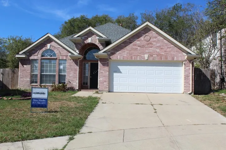 Single Family Residence For Sale