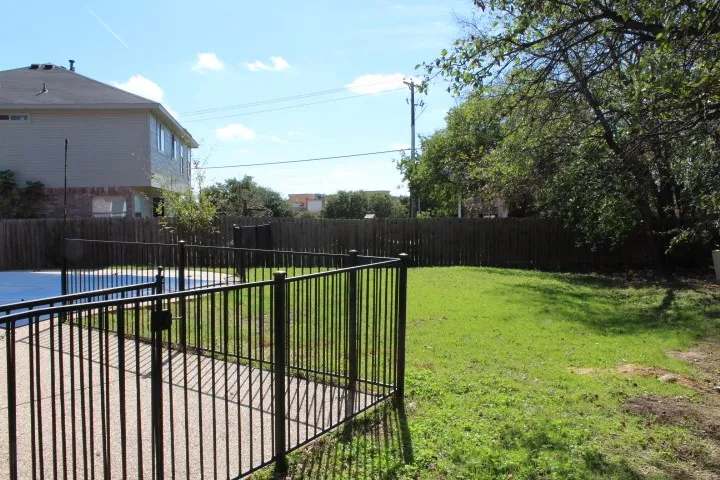 Single Family Residence For Sale in Tarrant County , 6705 Northland Drive, Fort Worth, Texas 76137, 4 Bedroom, 2 Bathroom, 2 Garage spaces, 2,101 Sqft, built in 1999, mls#21408942, Real Estate Agent in Fort Worth, Homes For Sale in Tarrant county, Homes For Sale in Fort Worth, Realtor in Fort Worth Texas, Real Estate Brokerage Independent Realty Texas, Luminita Cordes Realtor
