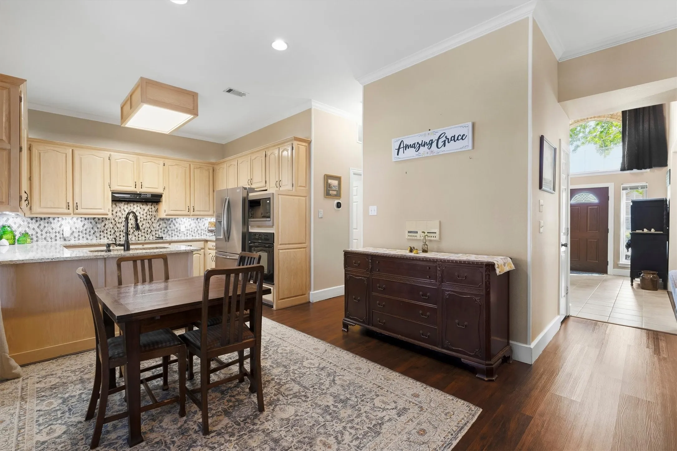 Single Family Residence For Sale in Collin County , 407 Grant Drive, Wylie, Texas 75098, 4 Bedroom, 3 Bathroom, 2 Garage spaces, 2,351 Sqft, built in 1989, mls#21408530, Real Estate Agent in Wylie, Homes For Sale in Collin county, Homes For Sale in Wylie, Realtor in Wylie Texas, Real Estate Brokerage Independent Realty Texas, Luminita Cordes Realtor
