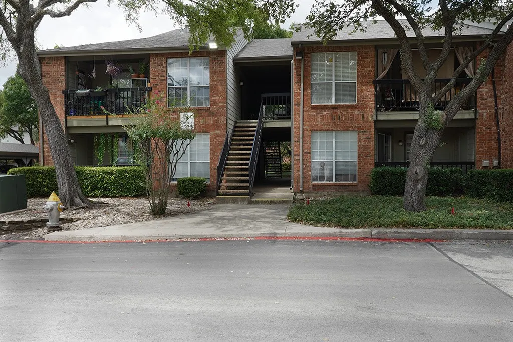 Condominium For Rent in Collin County , 18333 Roehampton Drive 417, Dallas, Texas 75252, 1 Bedroom, 1 Bathroom, Garage spaces, 448 Sqft, built in 1985, mls#21408946, Real Estate Agent in Dallas, Homes For Rent in Collin county, Homes For Rent in Dallas, Realtor in Dallas Texas, Real Estate Brokerage Independent Realty Texas, Luminita Cordes Realtor