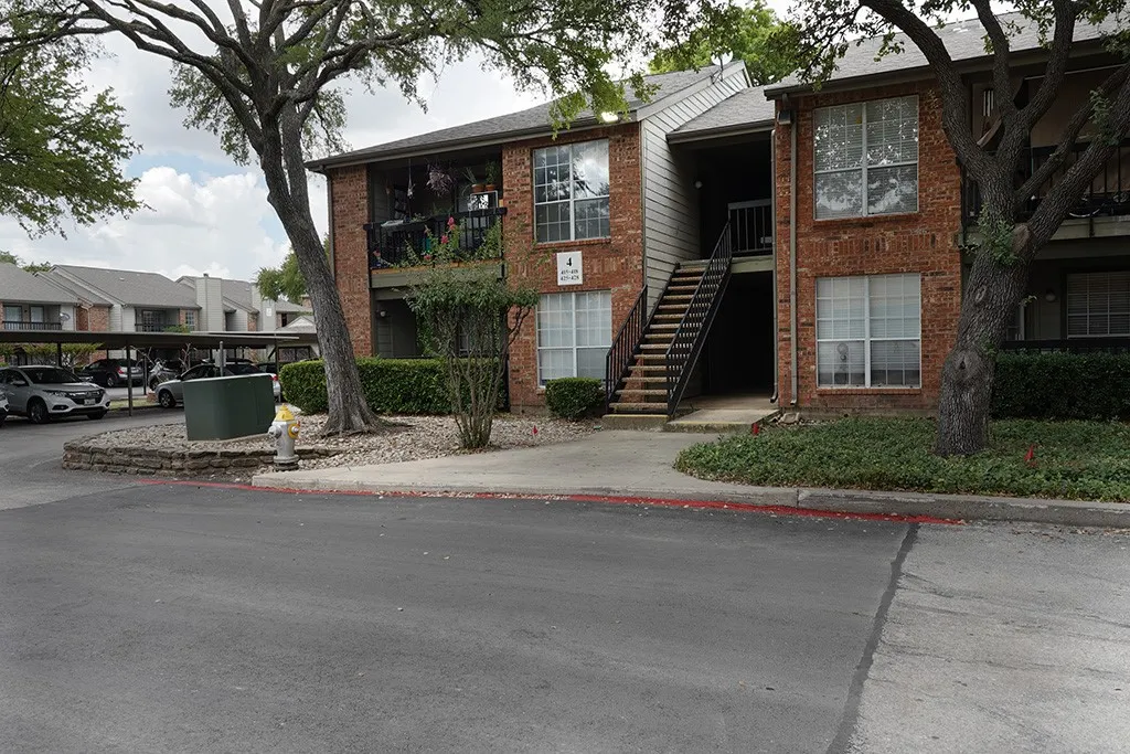 Condominium For Rent in Collin County , 18333 Roehampton Drive 417, Dallas, Texas 75252, 1 Bedroom, 1 Bathroom, Garage spaces, 448 Sqft, built in 1985, mls#21408946, Real Estate Agent in Dallas, Homes For Rent in Collin county, Homes For Rent in Dallas, Realtor in Dallas Texas, Real Estate Brokerage Independent Realty Texas, Luminita Cordes Realtor