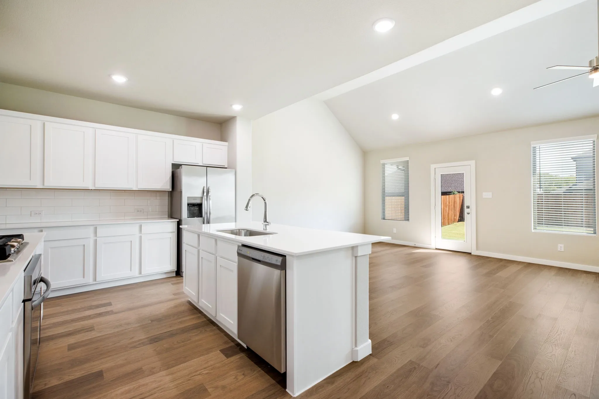 Single Family Residence For Rent in Collin County , 3711 Turpin Drive, Princeton, Texas 75071, 5 Bedroom, 4 Bathroom, 3 Garage spaces, 2,937 Sqft, built in 2026, mls#21408948, Real Estate Agent in Princeton, Homes For Rent in Collin county, Homes For Rent in Princeton, Realtor in Princeton Texas, Real Estate Brokerage Independent Realty Texas, Luminita Cordes Realtor