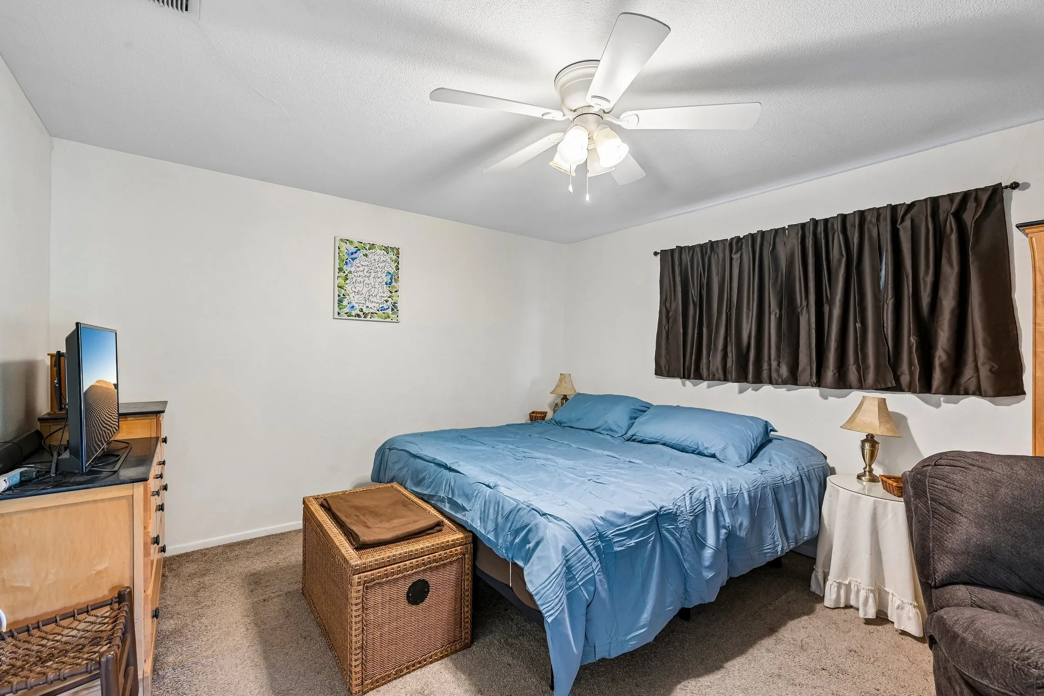 Single Family Residence For Sale in Hunt County , 779 County Road 4123, Greenville, Texas 75401, 4 Bedroom, 2 Bathroom, Garage spaces, 2,408 Sqft, built in 1970, mls#21408952, Real Estate Agent in Greenville, Homes For Sale in Hunt county, Homes For Sale in Greenville, Realtor in Greenville Texas, Real Estate Brokerage Independent Realty Texas, Luminita Cordes Realtor