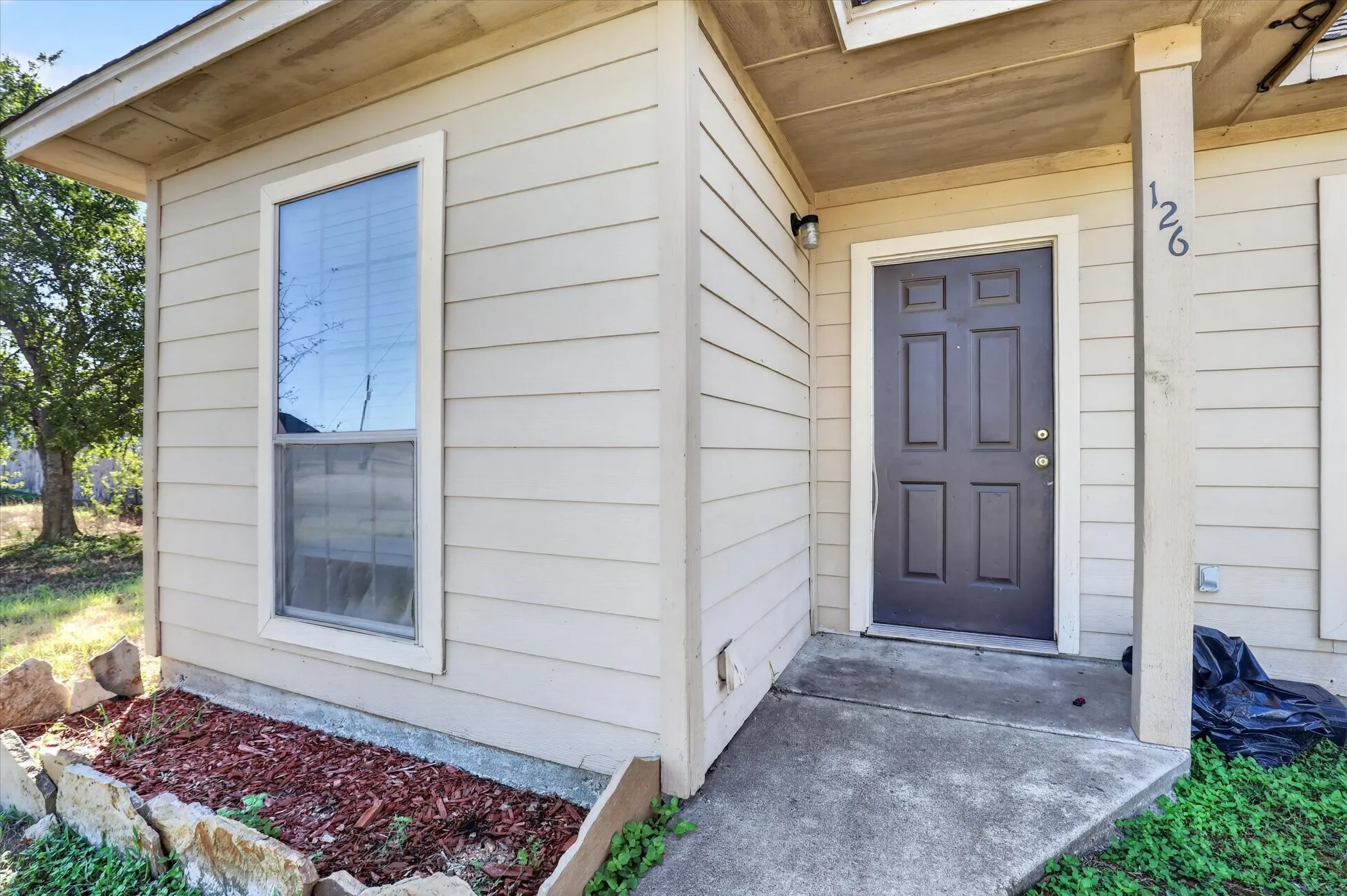 Duplex For Sale in Parker County , 124 Collett Court, Weatherford, Texas 76088, 6 Bedroom, 4 Bathroom, Garage spaces, 0 Sqft, built in 2007, mls#21408953, Real Estate Agent in Weatherford, Homes For Sale in Parker county, Homes For Sale in Weatherford, Realtor in Weatherford Texas, Real Estate Brokerage Independent Realty Texas, Luminita Cordes Realtor