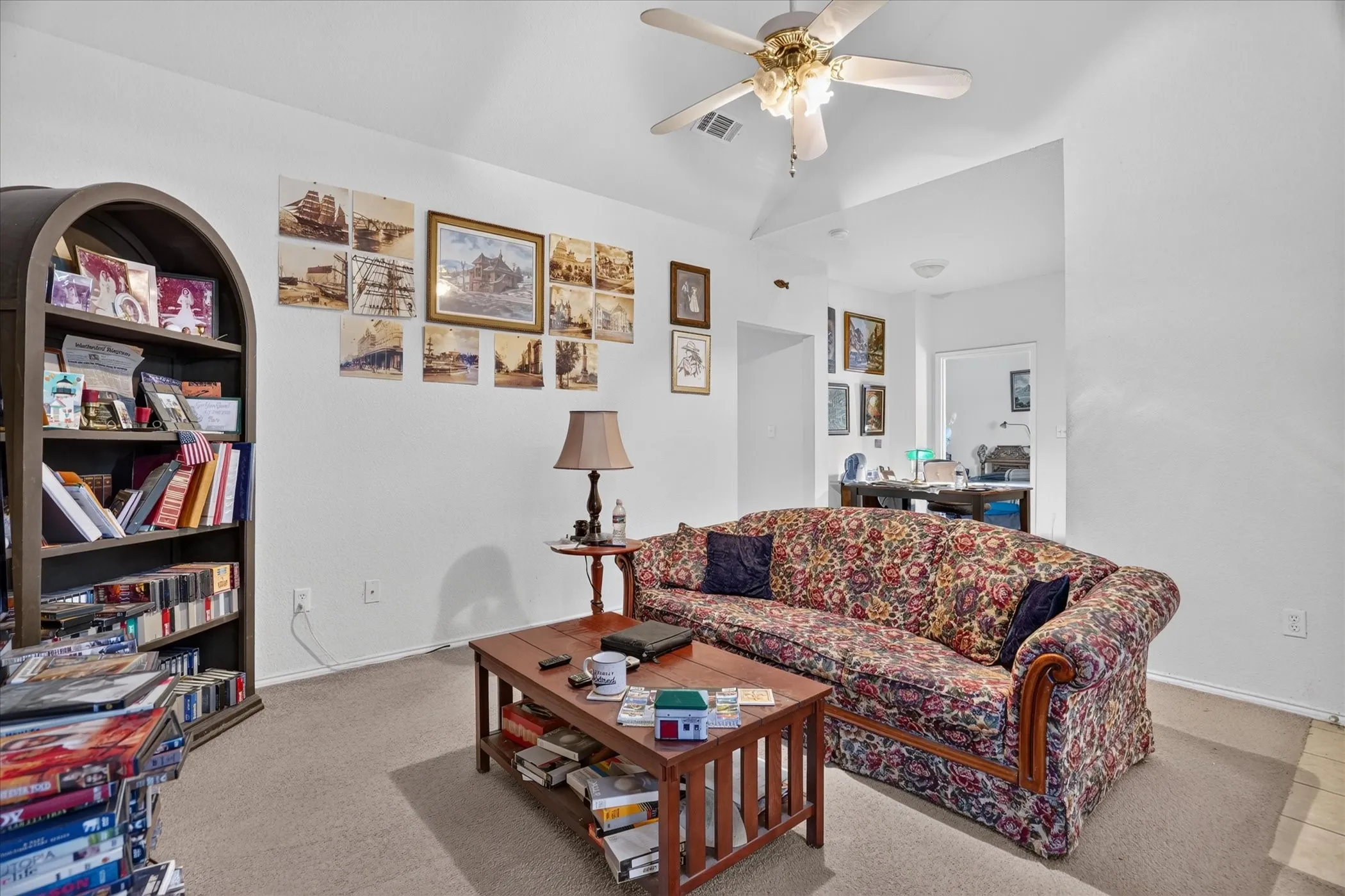 Duplex For Sale in Parker County , 124 Collett Court, Weatherford, Texas 76088, 6 Bedroom, 4 Bathroom, Garage spaces, 0 Sqft, built in 2007, mls#21408953, Real Estate Agent in Weatherford, Homes For Sale in Parker county, Homes For Sale in Weatherford, Realtor in Weatherford Texas, Real Estate Brokerage Independent Realty Texas, Luminita Cordes Realtor