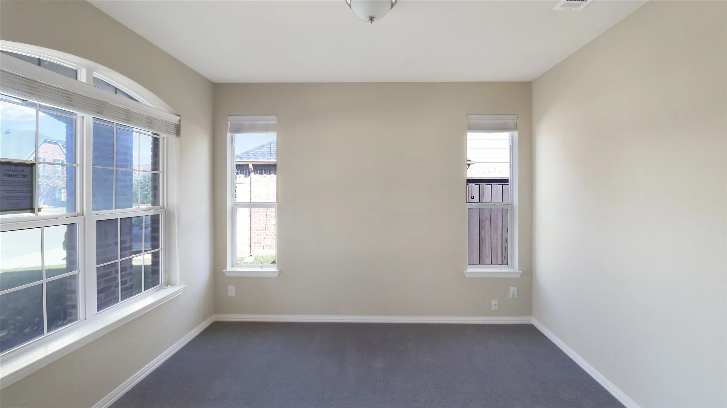 Single Family Residence For Sale in Denton County , 2224 Hideaway Pointe Drive, Little Elm, Texas 75068, 5 Bedroom, 5 Bathroom, 3 Garage spaces, 3,882 Sqft, built in 2012, mls#21408964, Real Estate Agent in Little Elm, Homes For Sale in Denton county, Homes For Sale in Little Elm, Realtor in Little Elm Texas, Real Estate Brokerage Independent Realty Texas, Luminita Cordes Realtor