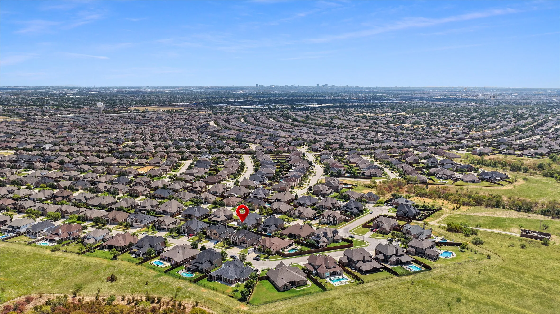 Single Family Residence For Sale in Denton County , 2224 Hideaway Pointe Drive, Little Elm, Texas 75068, 5 Bedroom, 5 Bathroom, 3 Garage spaces, 3,882 Sqft, built in 2012, mls#21408964, Real Estate Agent in Little Elm, Homes For Sale in Denton county, Homes For Sale in Little Elm, Realtor in Little Elm Texas, Real Estate Brokerage Independent Realty Texas, Luminita Cordes Realtor