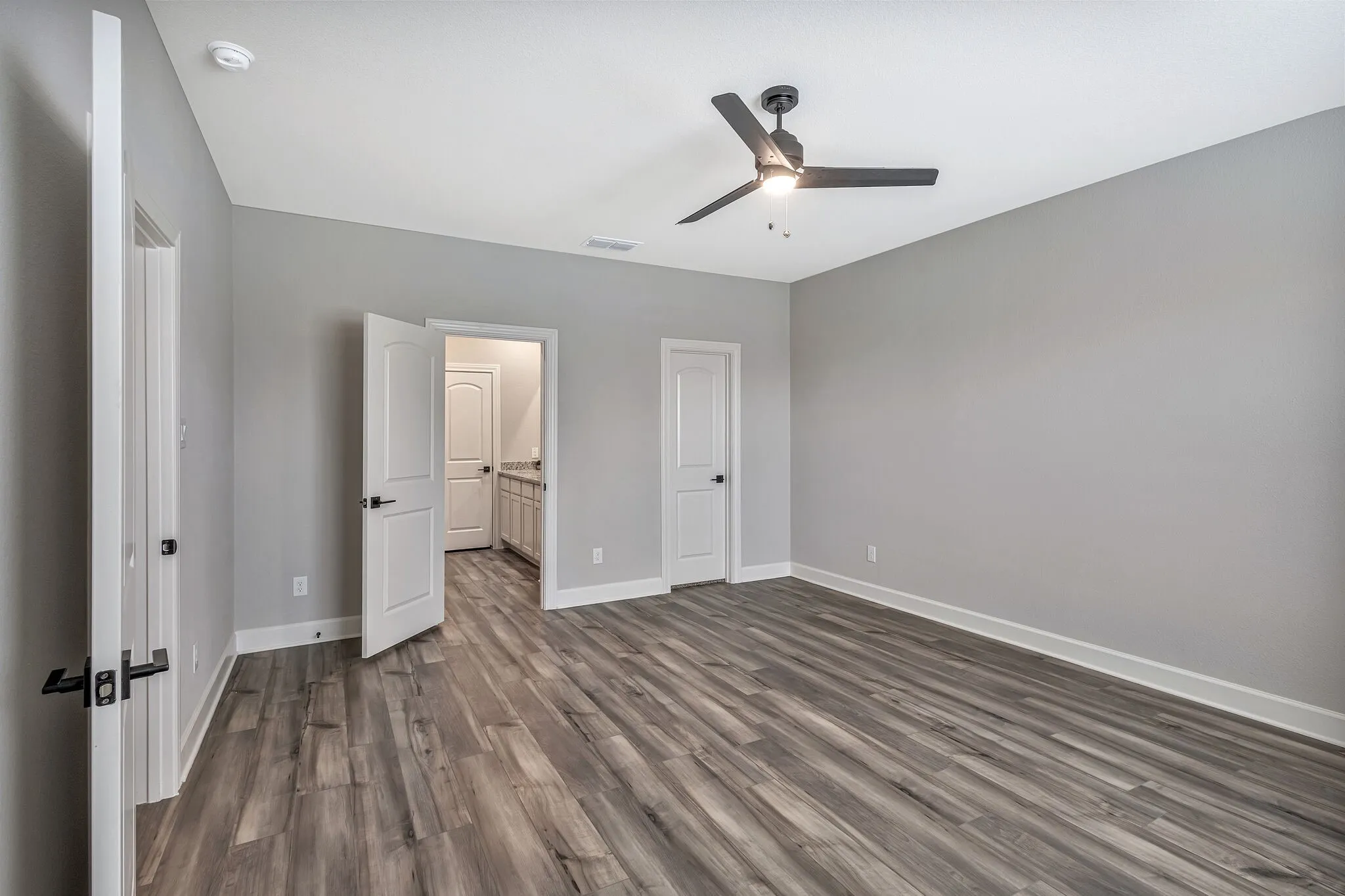 Single Family Residence For Sale in Collin County , 829 Calhoun Drive, Anna, Texas 75409, 4 Bedroom, 2 Bathroom, 2 Garage spaces, 2,025 Sqft, built in 2023, mls#21408954, Real Estate Agent in Anna, Homes For Sale in Collin county, Homes For Sale in Anna, Realtor in Anna Texas, Real Estate Brokerage Independent Realty Texas, Luminita Cordes Realtor
