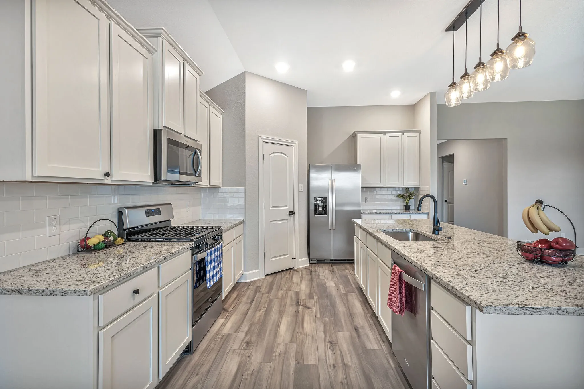 Single Family Residence For Sale in Collin County , 829 Calhoun Drive, Anna, Texas 75409, 4 Bedroom, 2 Bathroom, 2 Garage spaces, 2,025 Sqft, built in 2023, mls#21408954, Real Estate Agent in Anna, Homes For Sale in Collin county, Homes For Sale in Anna, Realtor in Anna Texas, Real Estate Brokerage Independent Realty Texas, Luminita Cordes Realtor