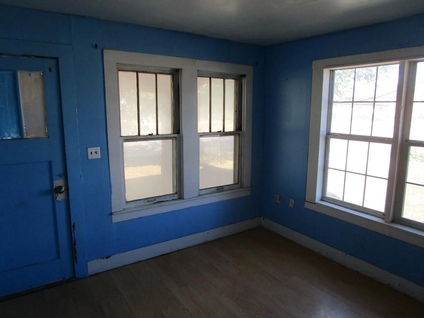 Single Family Residence For Sale in Haskell County , 208 N Avenue E, Haskell, Texas 79521, 3 Bedroom, 3 Bathroom, Garage spaces, 2,063 Sqft, built in 1920, mls#21408969, Real Estate Agent in Haskell, Homes For Sale in Haskell county, Homes For Sale in Haskell, Realtor in Haskell Texas, Real Estate Brokerage Independent Realty Texas, Luminita Cordes Realtor