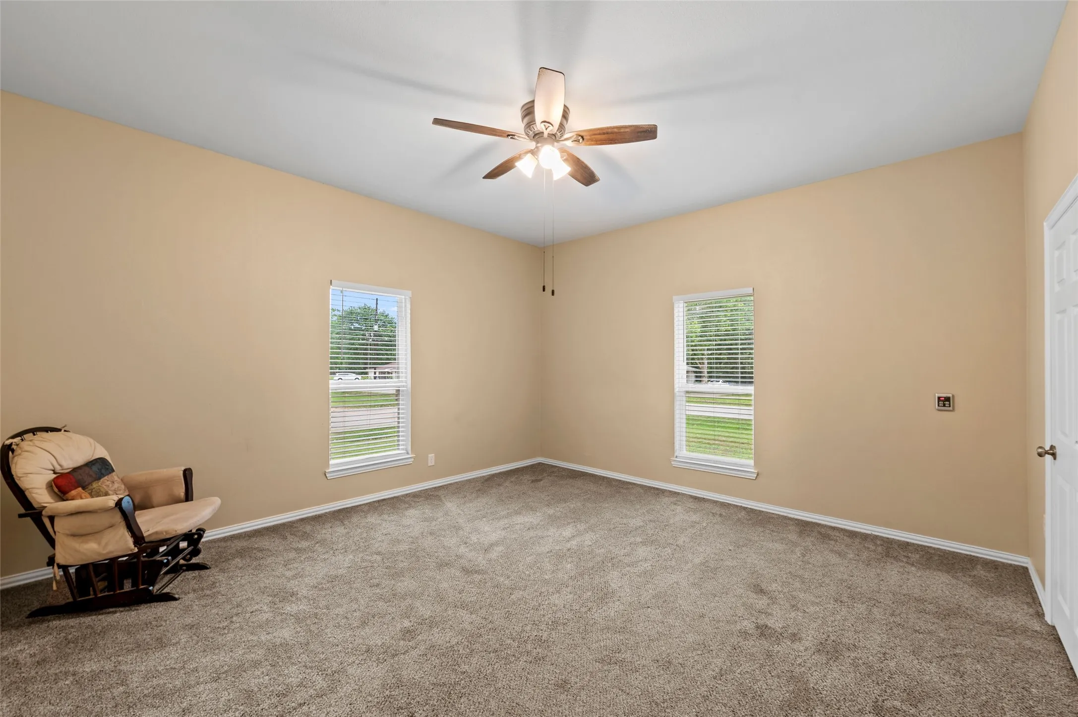 Single Family Residence For Rent in Wood County , 401 Central, Quitman, Texas 75783, 2 Bedroom, 1 Bathroom, Garage spaces, 1,398 Sqft, built in 0, mls#21408972, Real Estate Agent in Quitman, Homes For Rent in Wood county, Homes For Rent in Quitman, Realtor in Quitman Texas, Real Estate Brokerage Independent Realty Texas, Luminita Cordes Realtor
