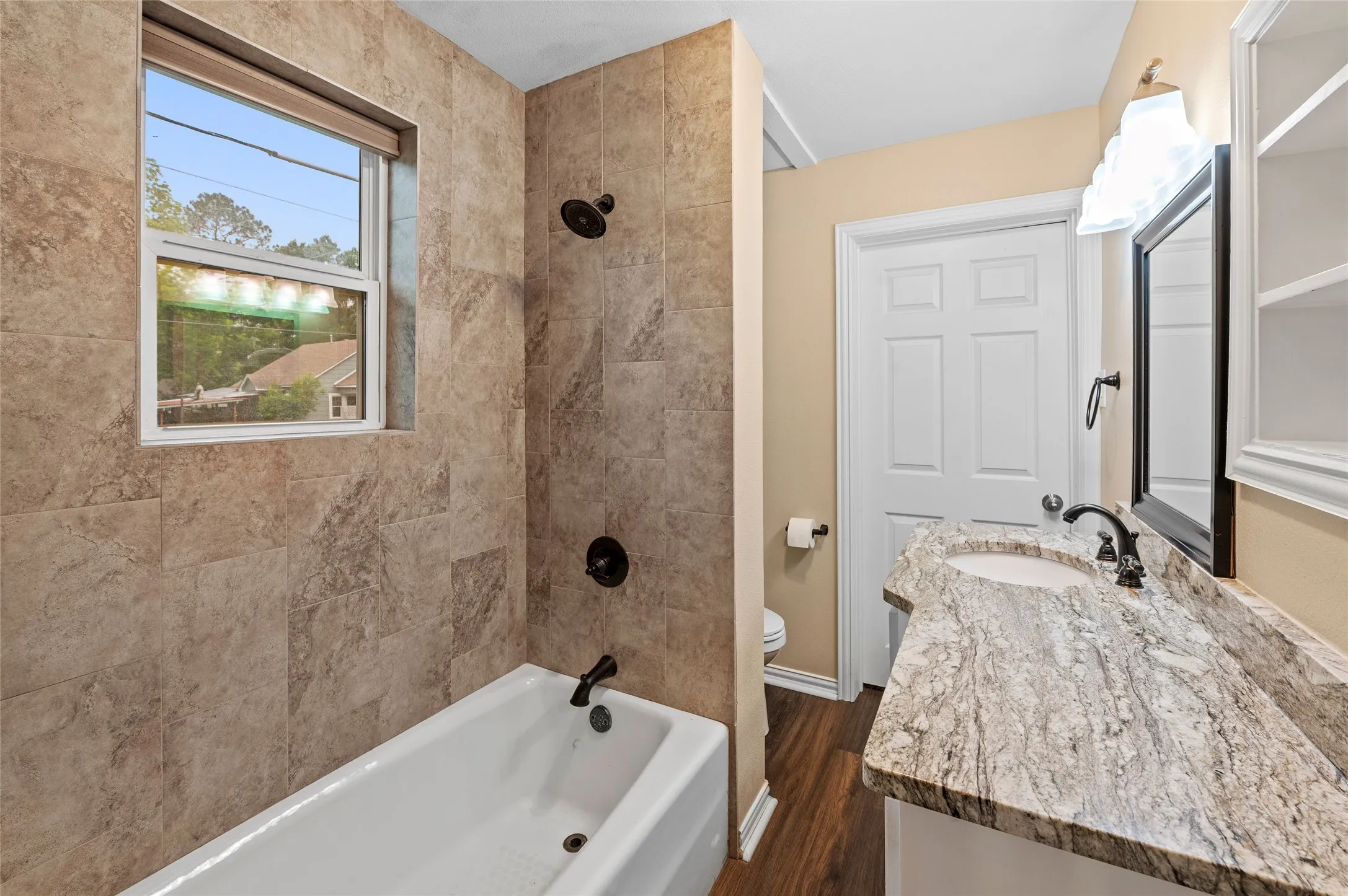 Single Family Residence For Rent in Wood County , 401 Central, Quitman, Texas 75783, 2 Bedroom, 1 Bathroom, Garage spaces, 1,398 Sqft, built in 0, mls#21408972, Real Estate Agent in Quitman, Homes For Rent in Wood county, Homes For Rent in Quitman, Realtor in Quitman Texas, Real Estate Brokerage Independent Realty Texas, Luminita Cordes Realtor