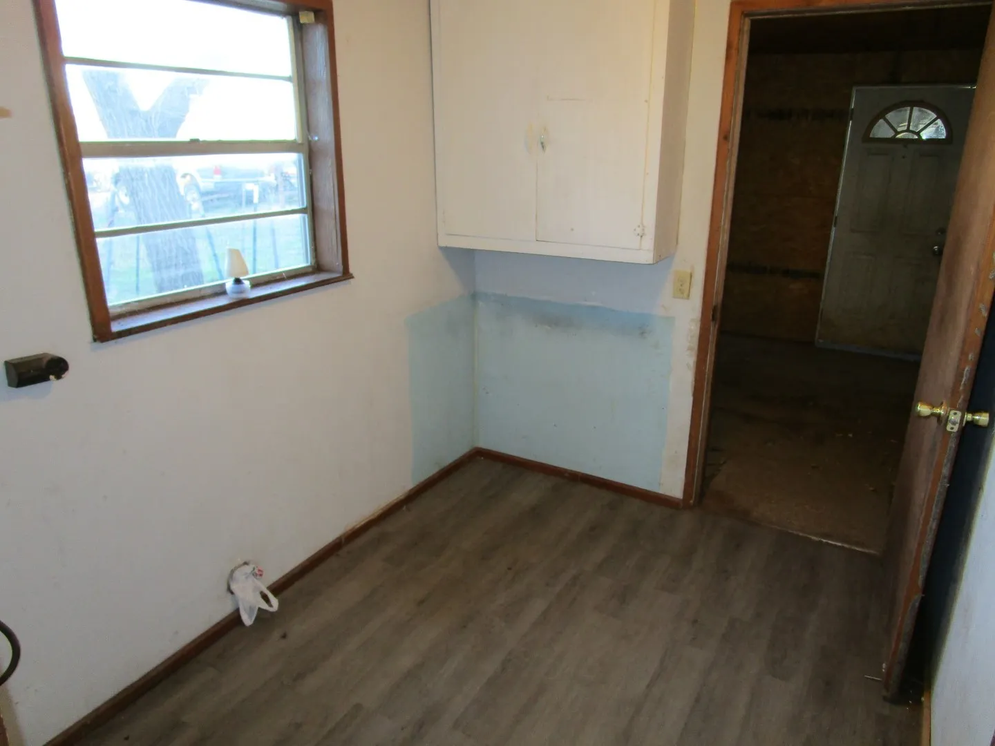 Single Family Residence For Sale in Foard County , 120 N 6th Street, Crowell, Texas 79227, 3 Bedroom, 2 Bathroom, 1 Garage spaces, 1,264 Sqft, built in 1940, mls#21408973, Real Estate Agent in Crowell, Homes For Sale in Foard county, Homes For Sale in Crowell, Realtor in Crowell Texas, Real Estate Brokerage Independent Realty Texas, Luminita Cordes Realtor