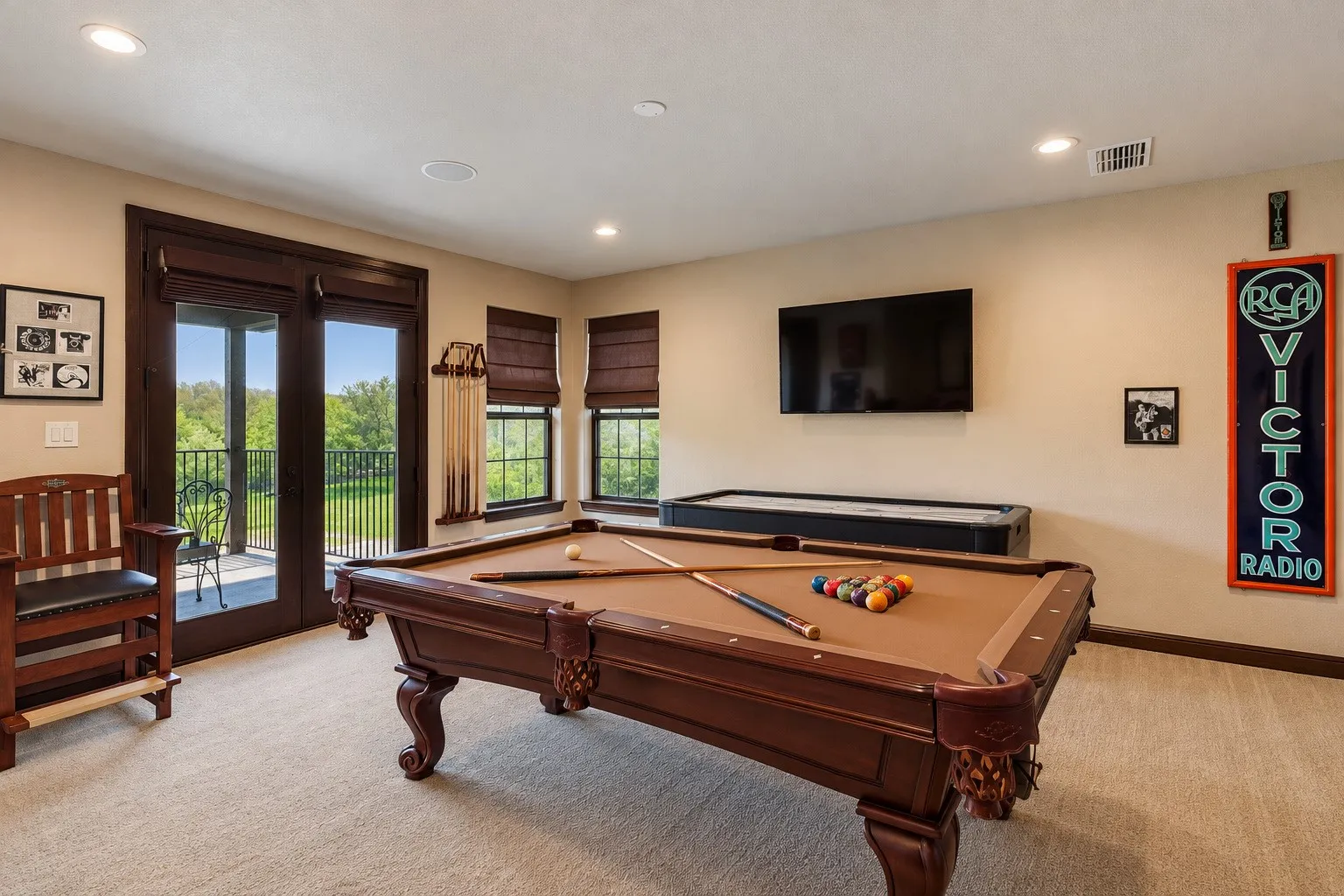 Single Family Residence For Sale in Parker County , 104 Blanca Meadows Court, Cresson, Texas 76035, 6 Bedroom, 5 Bathroom, 4 Garage spaces, 6,266 Sqft, built in 2007, mls#21407336, Real Estate Agent in Cresson, Homes For Sale in Parker county, Homes For Sale in Cresson, Realtor in Cresson Texas, Real Estate Brokerage Independent Realty Texas, Luminita Cordes Realtor