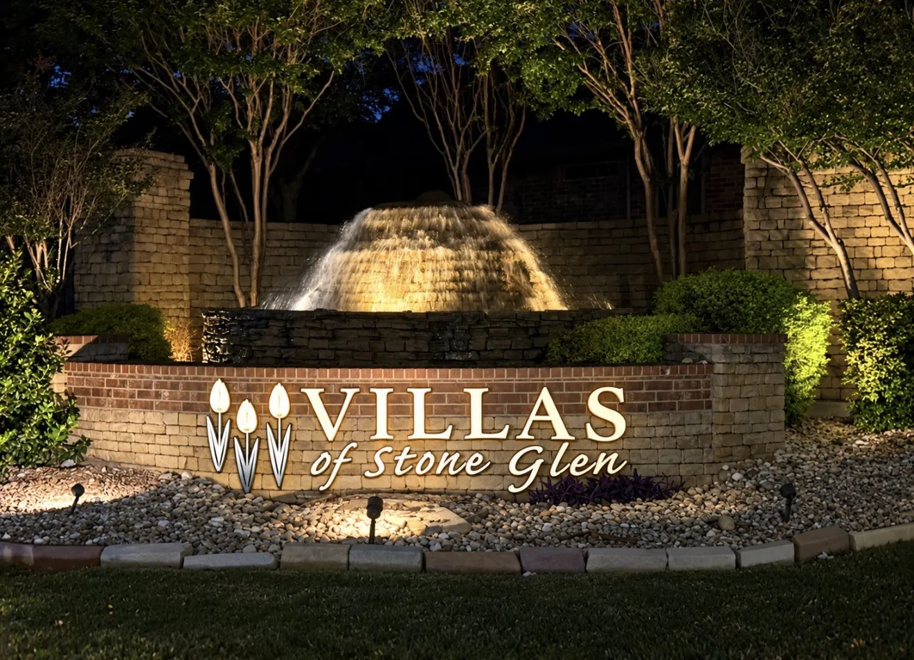 Condominium For Sale in Tarrant County , 298 Tulip Way 55, Keller, Texas 76248, 2 Bedroom, 2 Bathroom, 2 Garage spaces, 1,801 Sqft, built in 2013, mls#21402972, Real Estate Agent in Keller, Homes For Sale in Tarrant county, Homes For Sale in Keller, Realtor in Keller Texas, Real Estate Brokerage Independent Realty Texas, Luminita Cordes Realtor