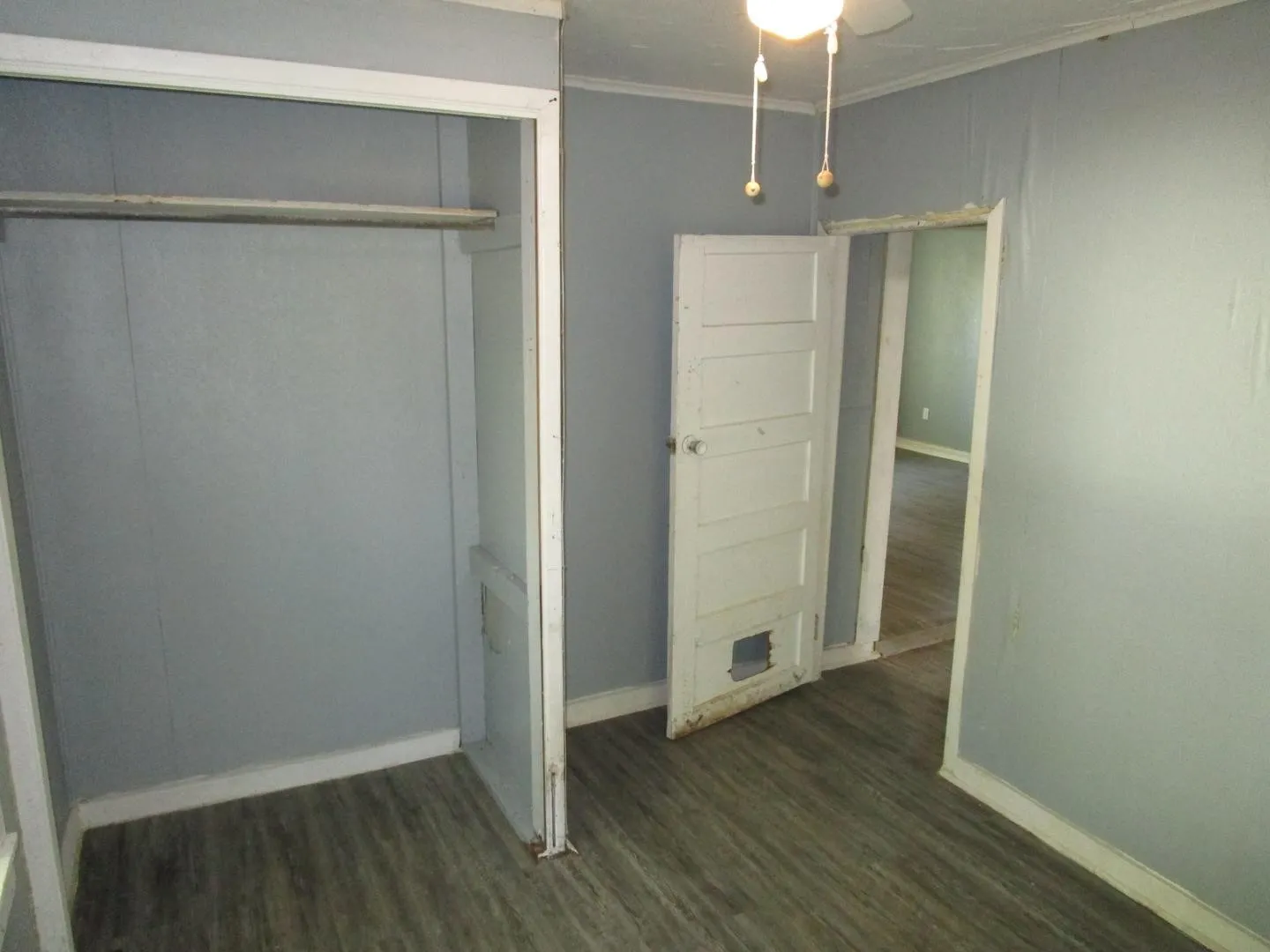 Single Family Residence For Sale in Bowie County , 126 NW Beck Street, De Kalb, Texas 75559, 2 Bedroom, 1 Bathroom, Garage spaces, 690 Sqft, built in 1940, mls#21408986, Real Estate Agent in De Kalb, Homes For Sale in Bowie county, Homes For Sale in De Kalb, Realtor in De Kalb Texas, Real Estate Brokerage Independent Realty Texas, Luminita Cordes Realtor