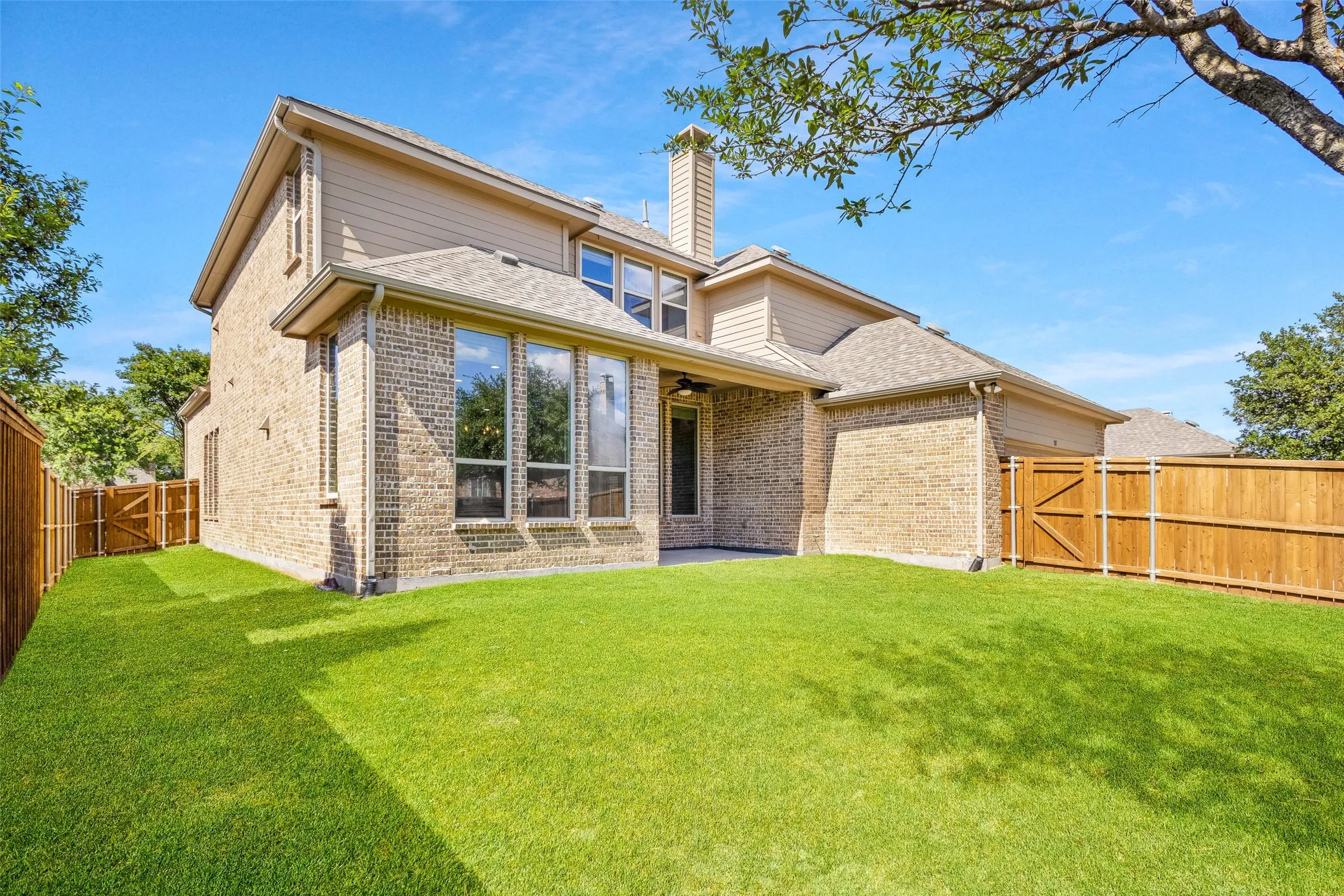 Single Family Residence For Rent in Collin County , 901 Clear Water Drive N, Allen, Texas 75013, 5 Bedroom, 4 Bathroom, 3 Garage spaces, 3,932 Sqft, built in 2014, mls#21404337, Real Estate Agent in Allen, Homes For Rent in Collin county, Homes For Rent in Allen, Realtor in Allen Texas, Real Estate Brokerage Independent Realty Texas, Luminita Cordes Realtor